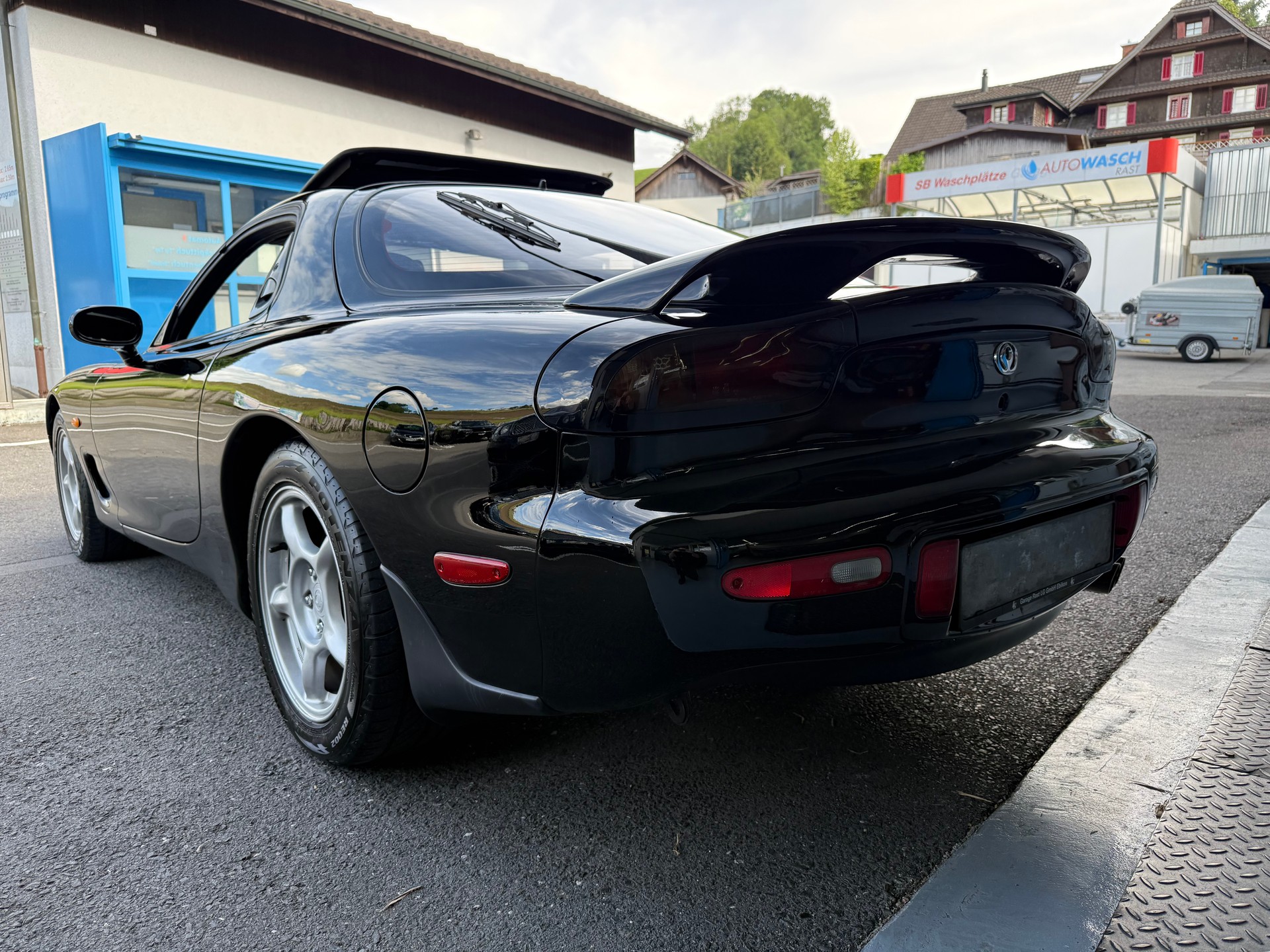 MAZDA RX-7 2.6 Twin Turbo-image-5