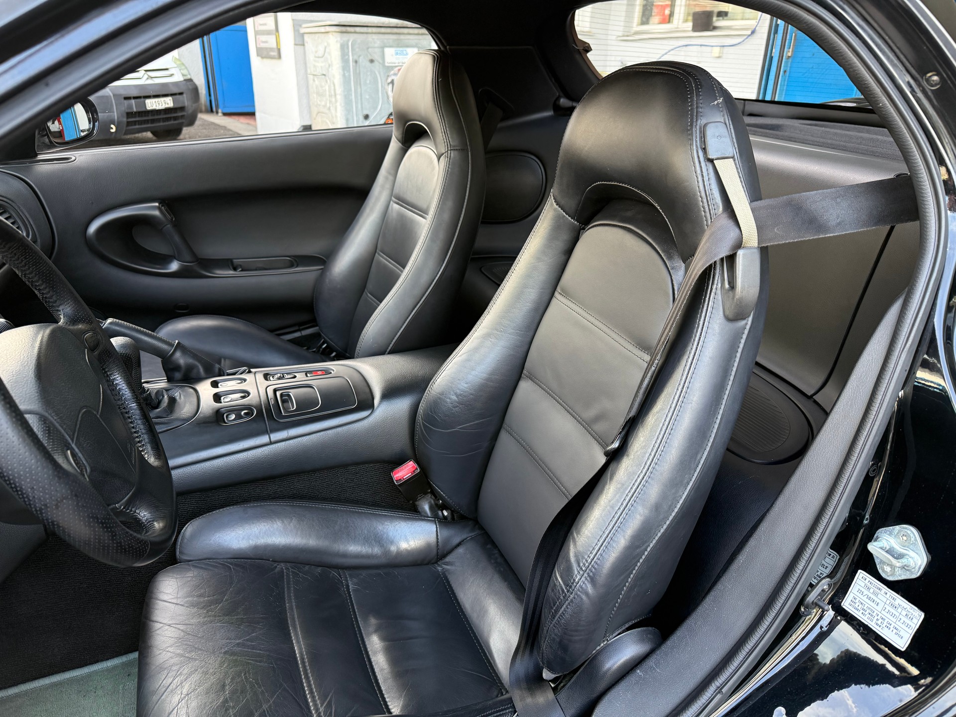 MAZDA RX-7 2.6 Twin Turbo-image-13