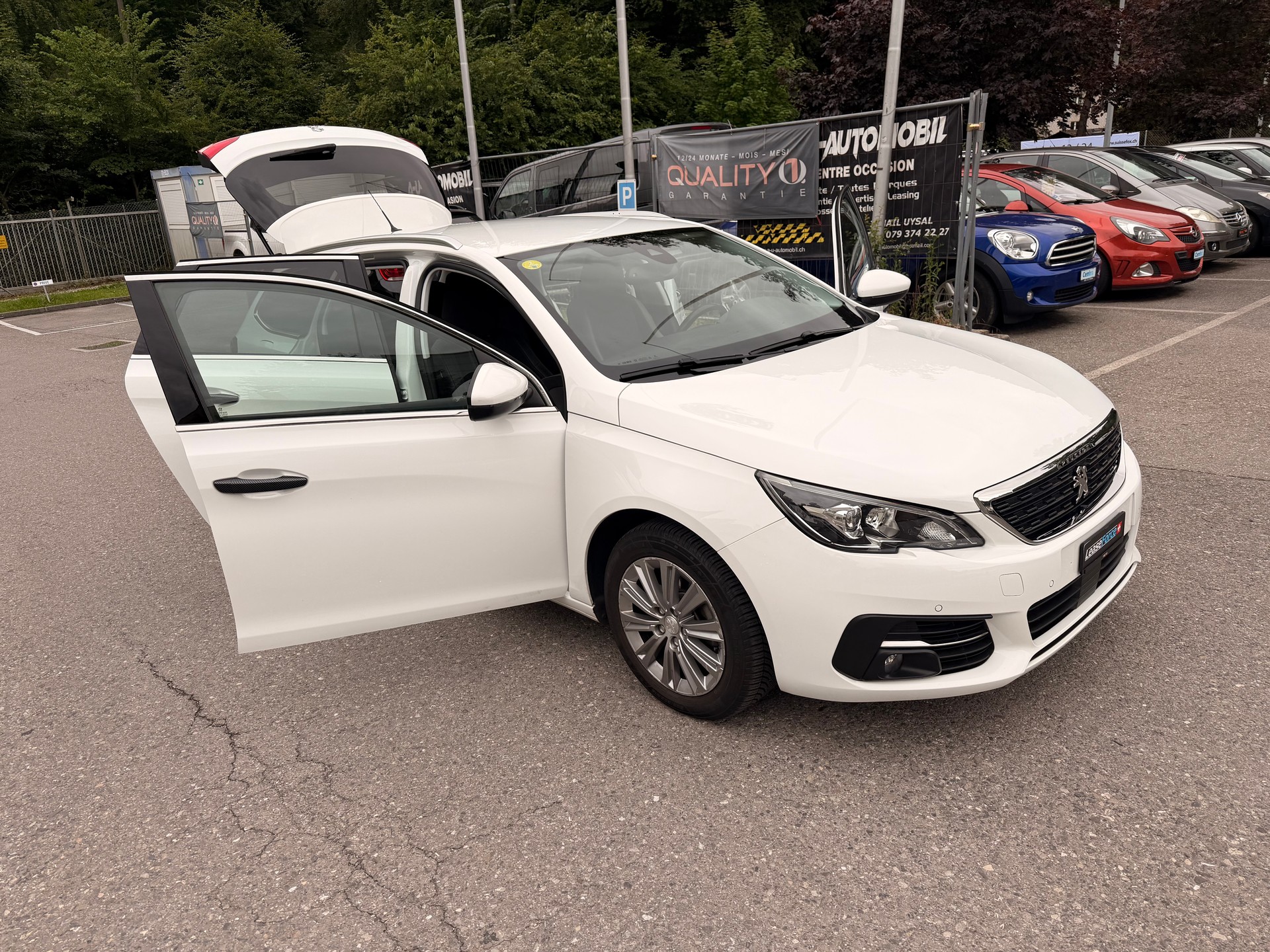 PEUGEOT 308 SW 1.5 BlueHDI Active Pack EAT8-image-21