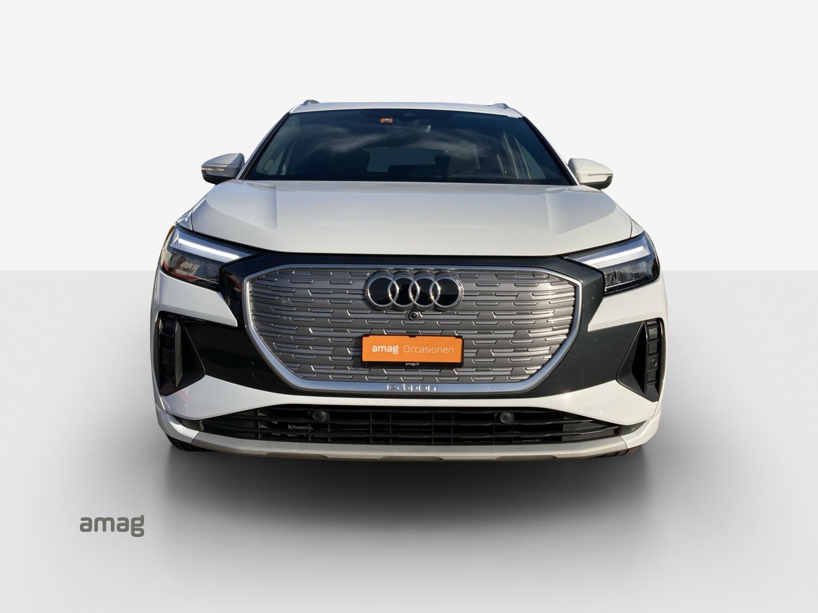 AUDI Q4 e-tron 45 quattro-image-7