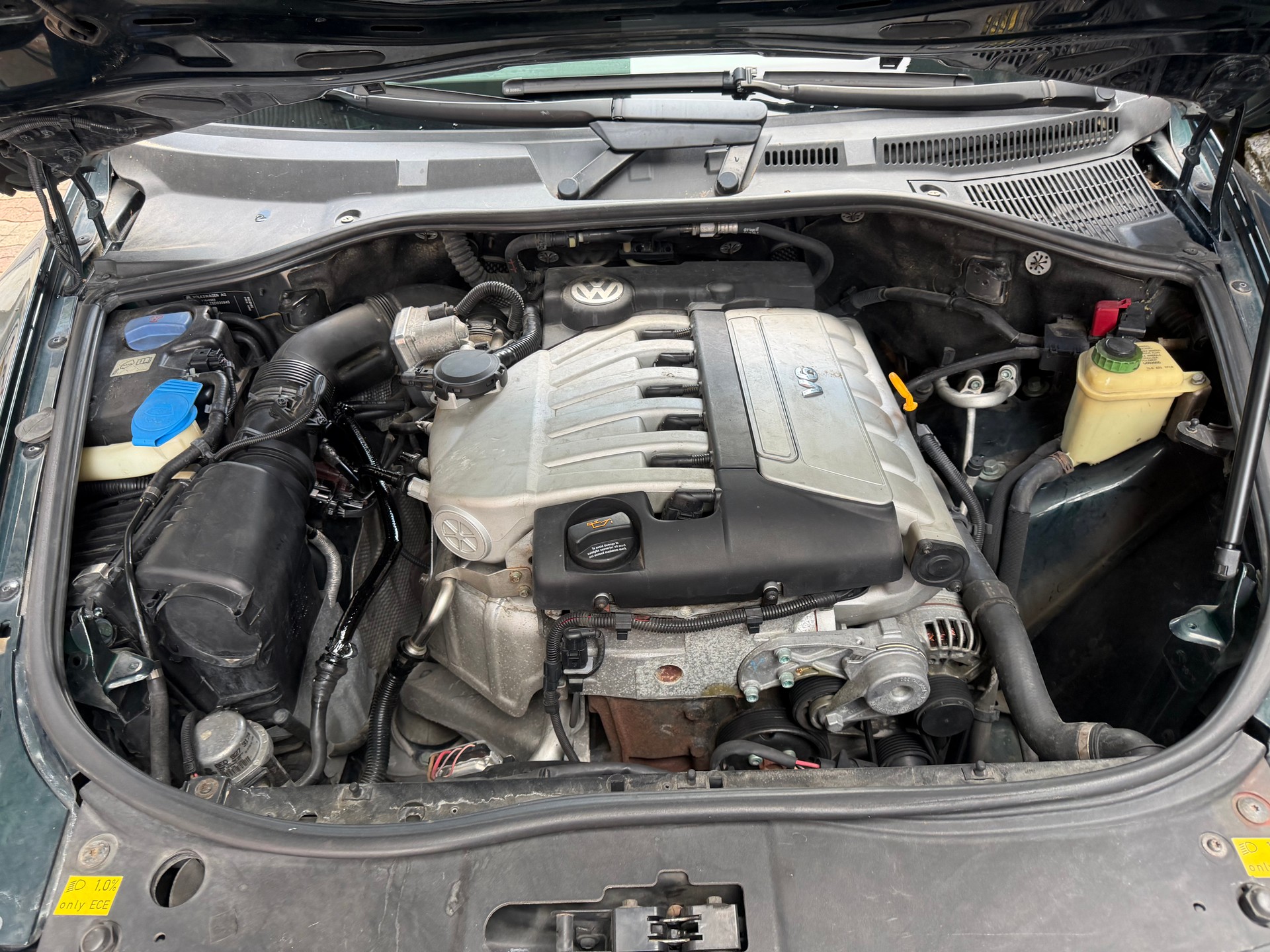 VW Touareg 3.2 V6-image-12