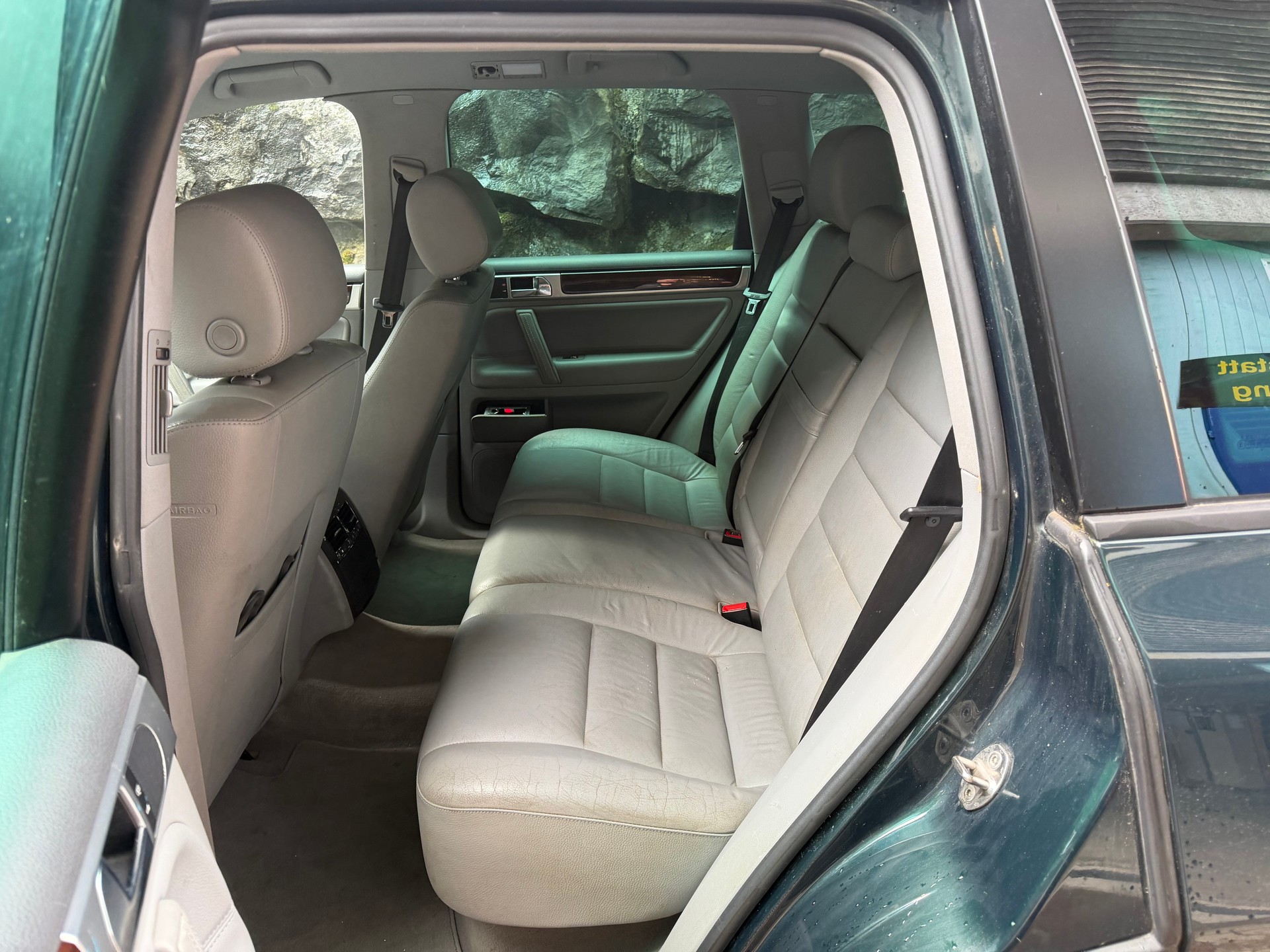 VW Touareg 3.2 V6-image-10