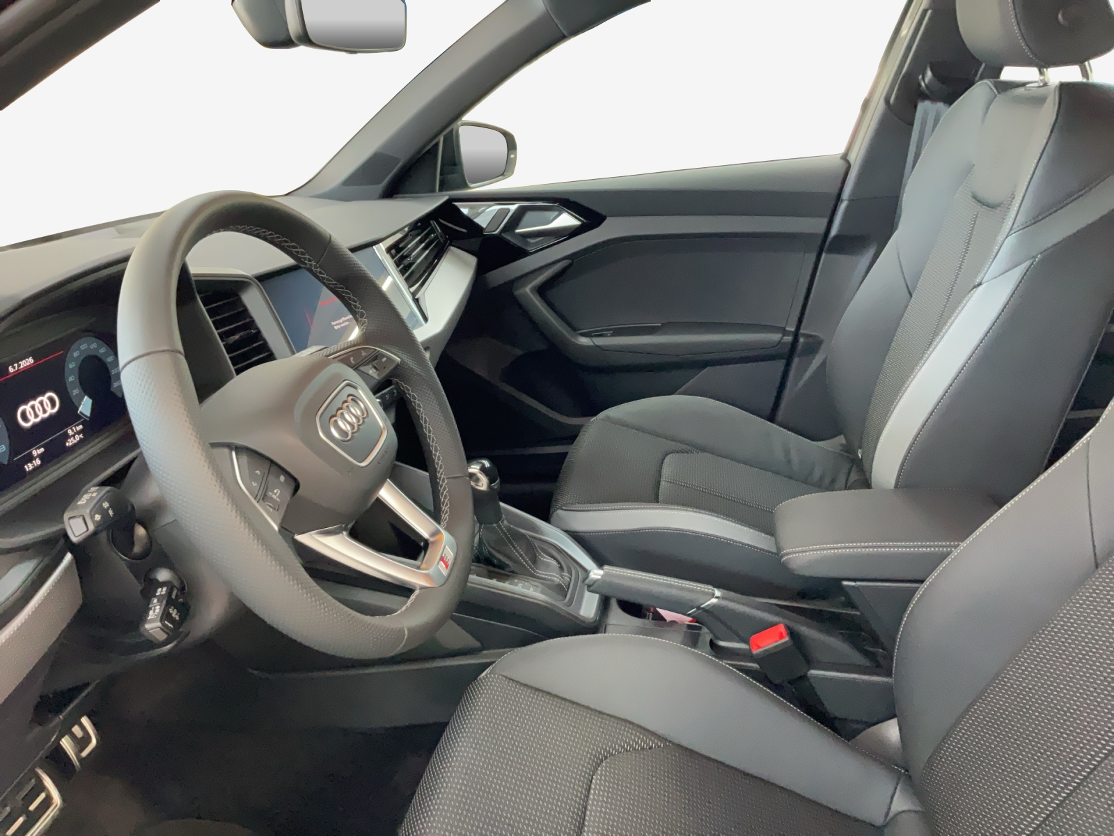 AUDI A1 Sportback 30 TFSI Attraction S-tronic-image-7