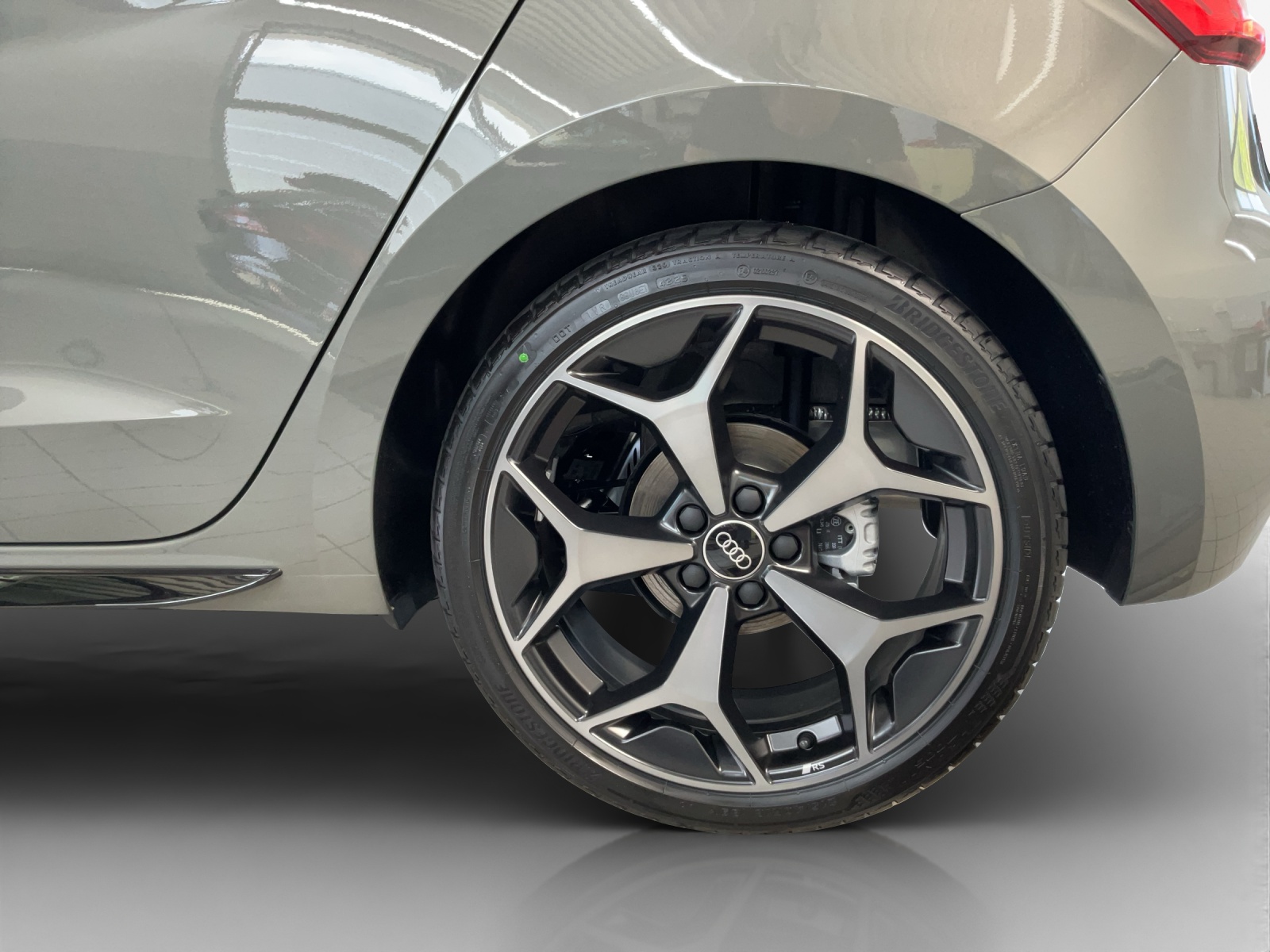 AUDI A1 Sportback 30 TFSI Attraction S-tronic-image-13