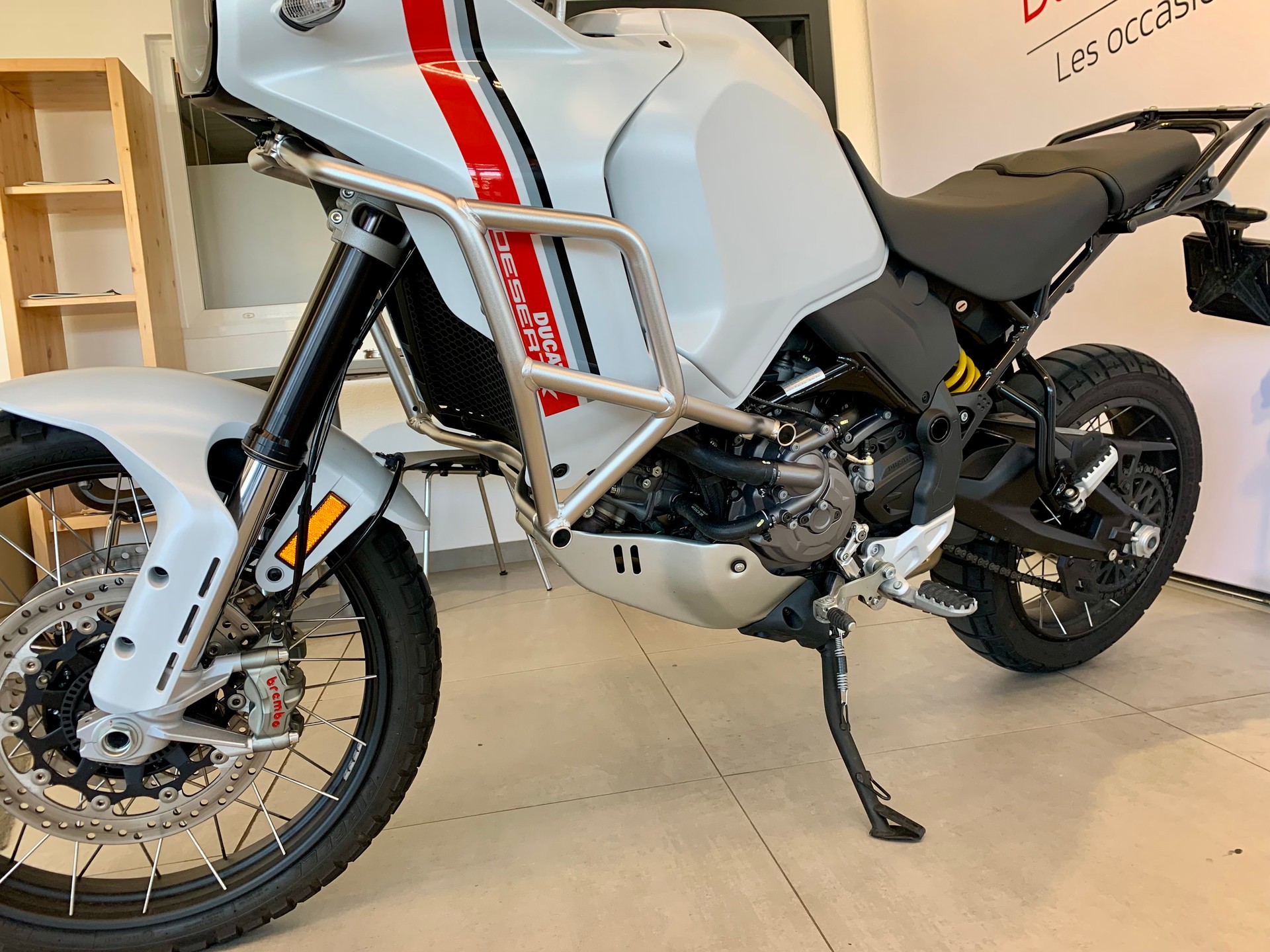 DUCATI Desert X-image-6