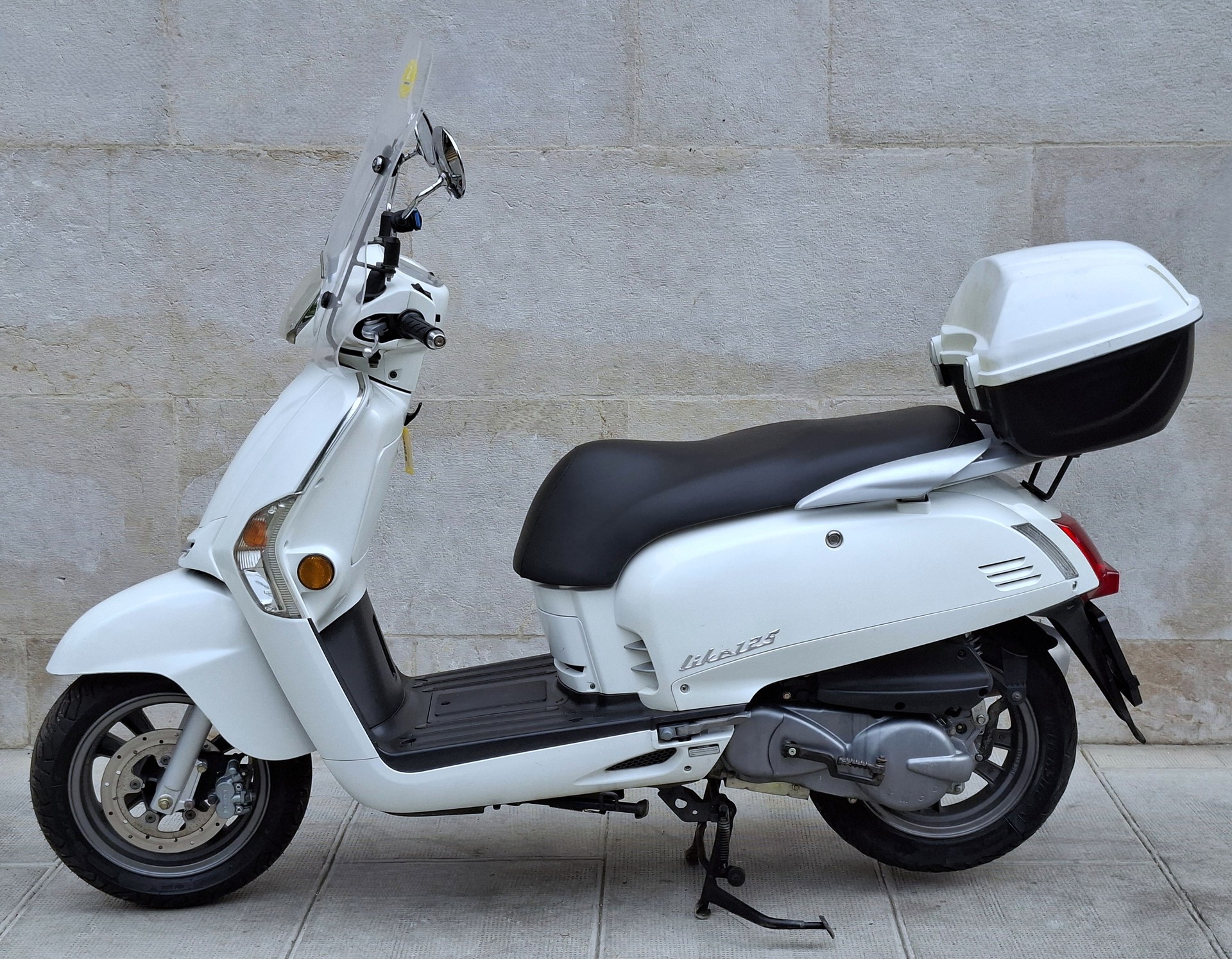 KYMCO Like 125-showroom-element-2