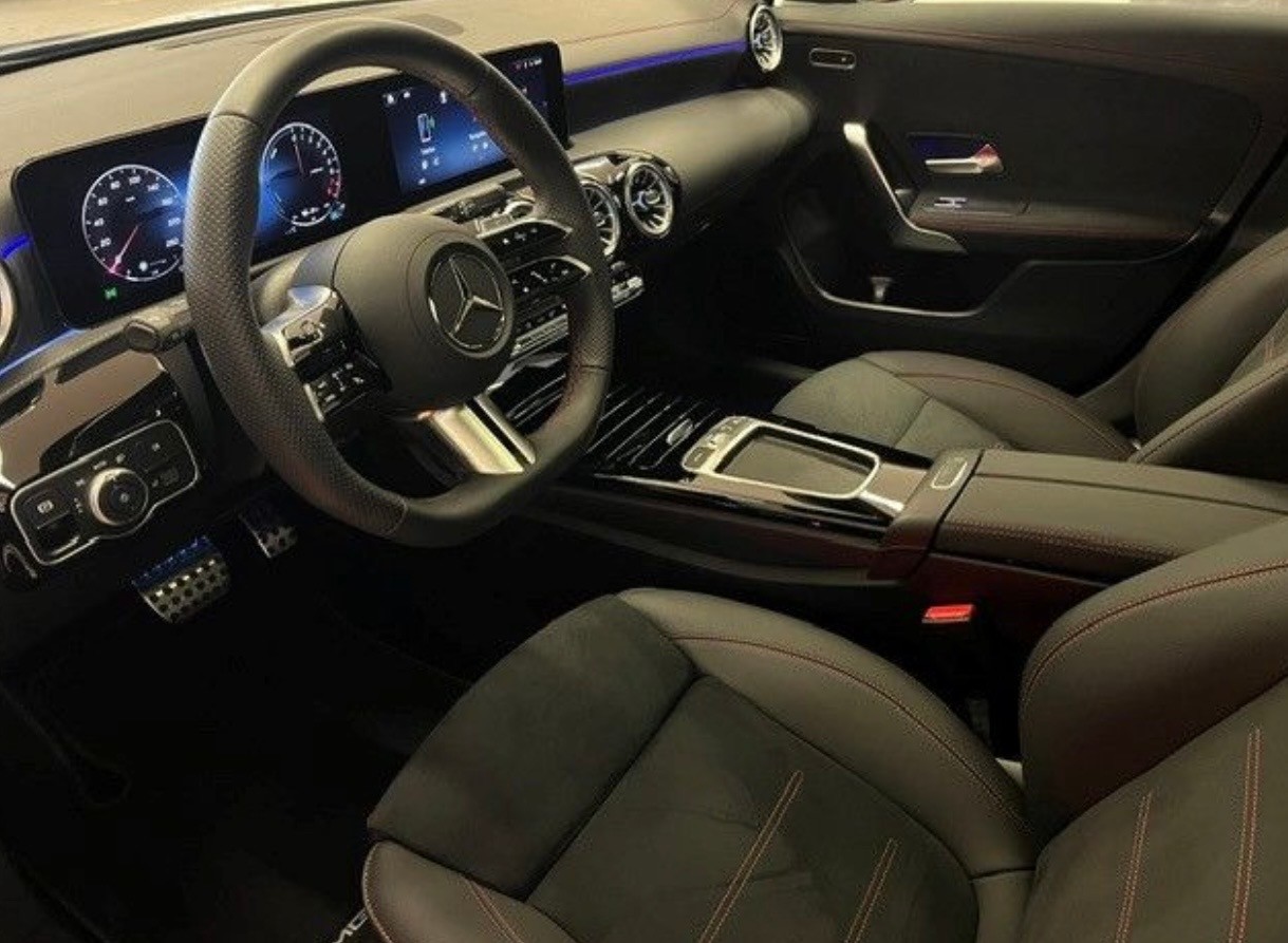 MERCEDES-BENZ CLA 250 4Matic 8G-DCT-image-2