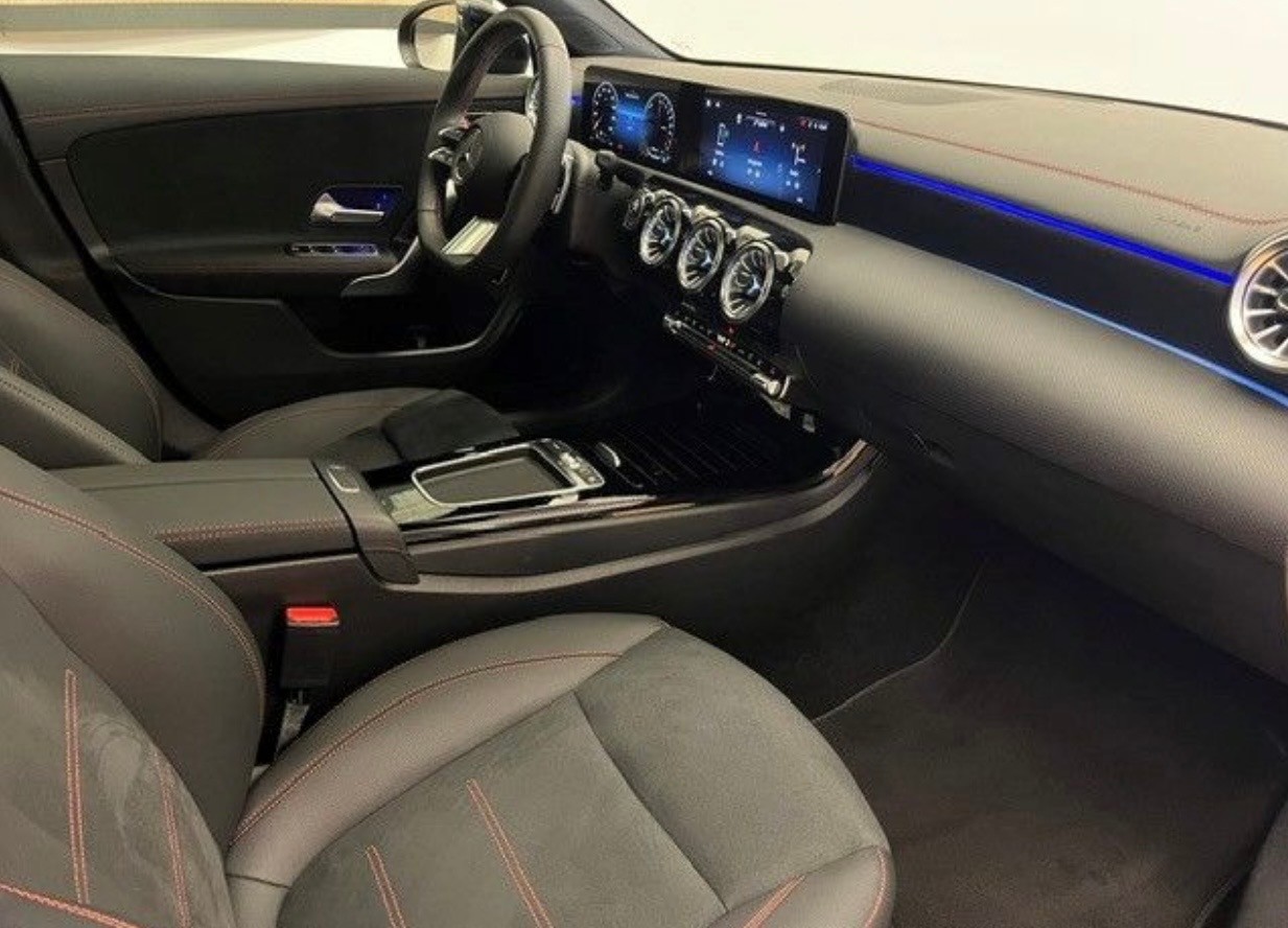 MERCEDES-BENZ CLA 250 4Matic 8G-DCT-image-3