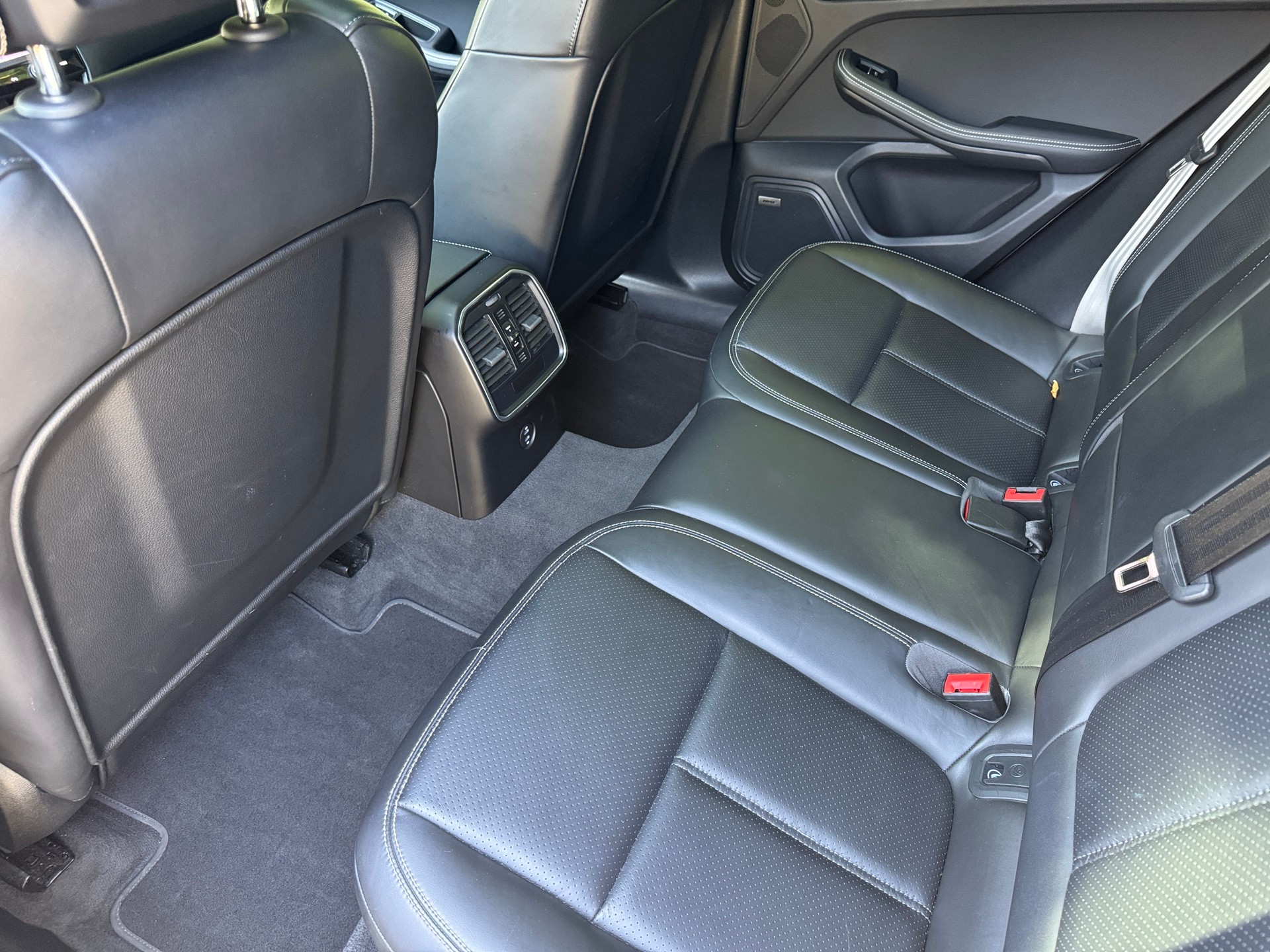 PORSCHE Macan GTS PDK-image-14