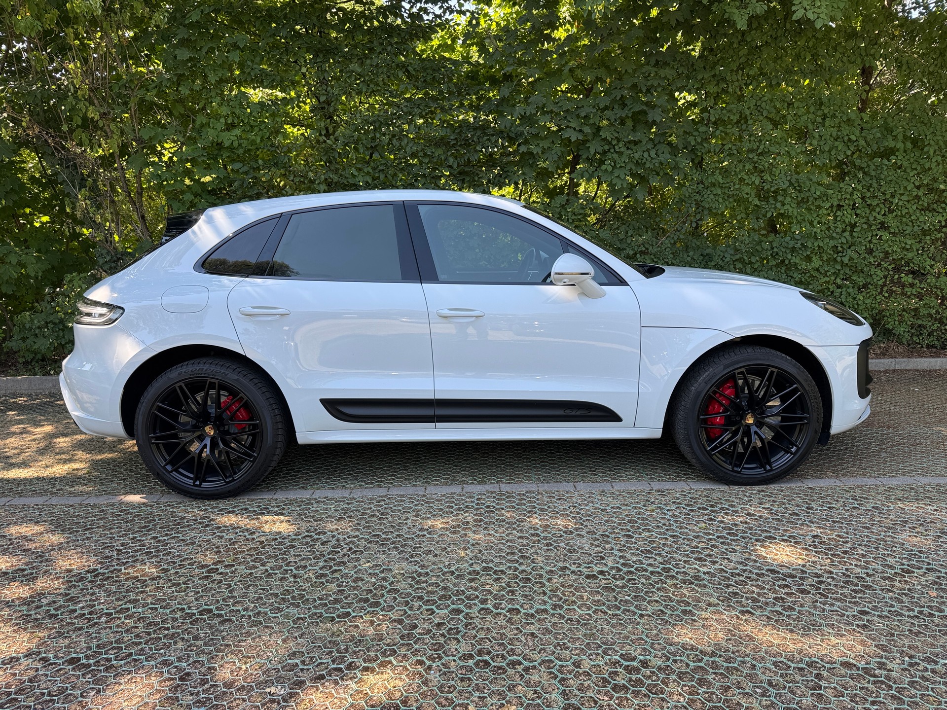 PORSCHE Macan GTS PDK-image-4