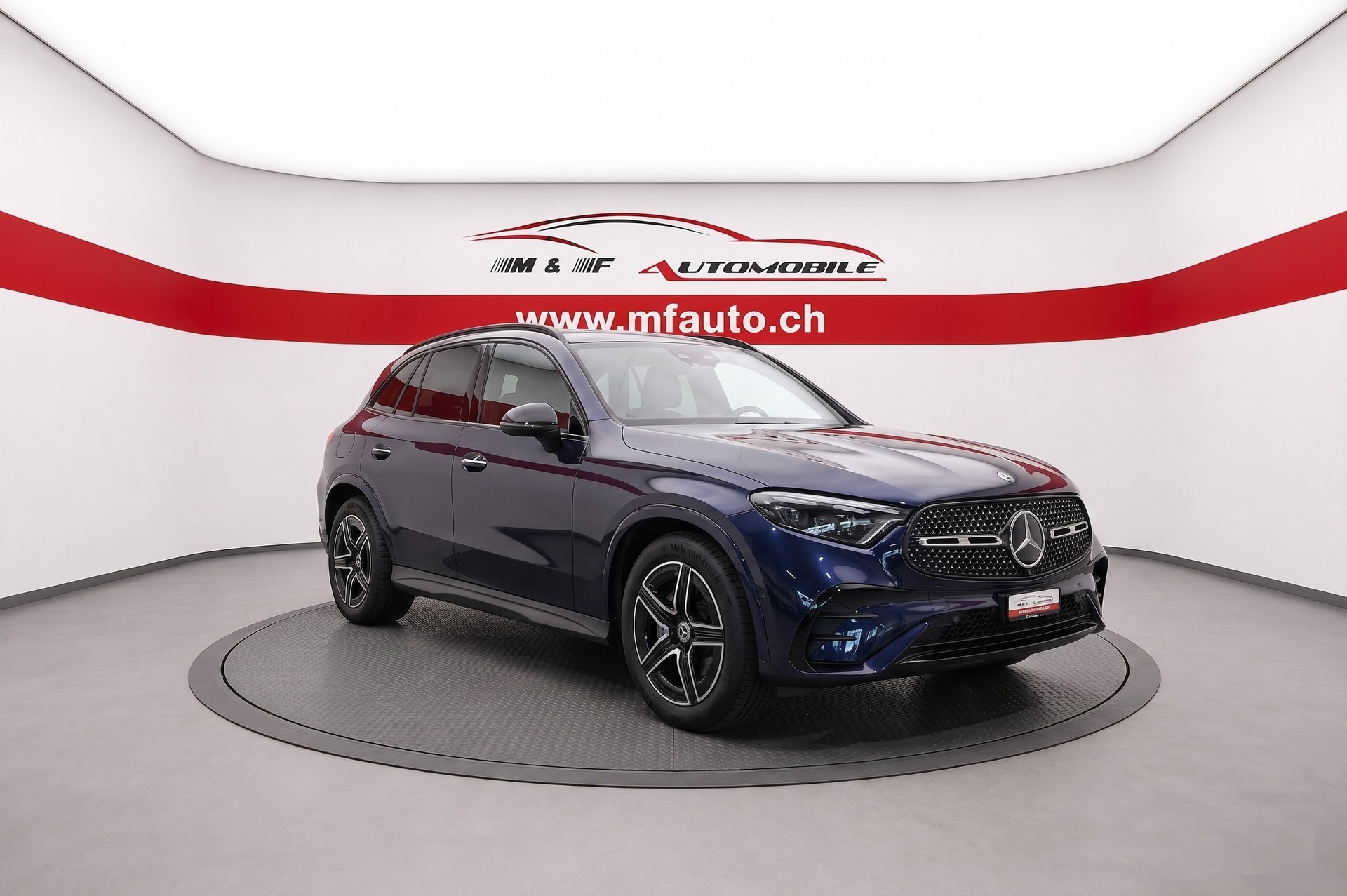 MERCEDES-BENZ GLC 220 d AMG Line 4matic CH FAHRZEUG-image-1