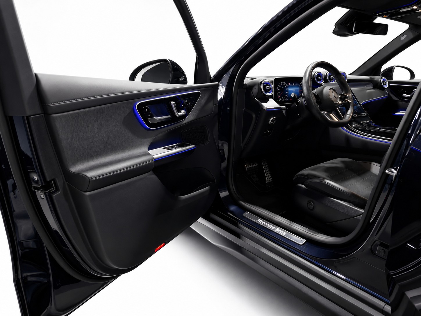 MERCEDES-BENZ GLC 220 d AMG Line 4matic CH FAHRZEUG-image-19