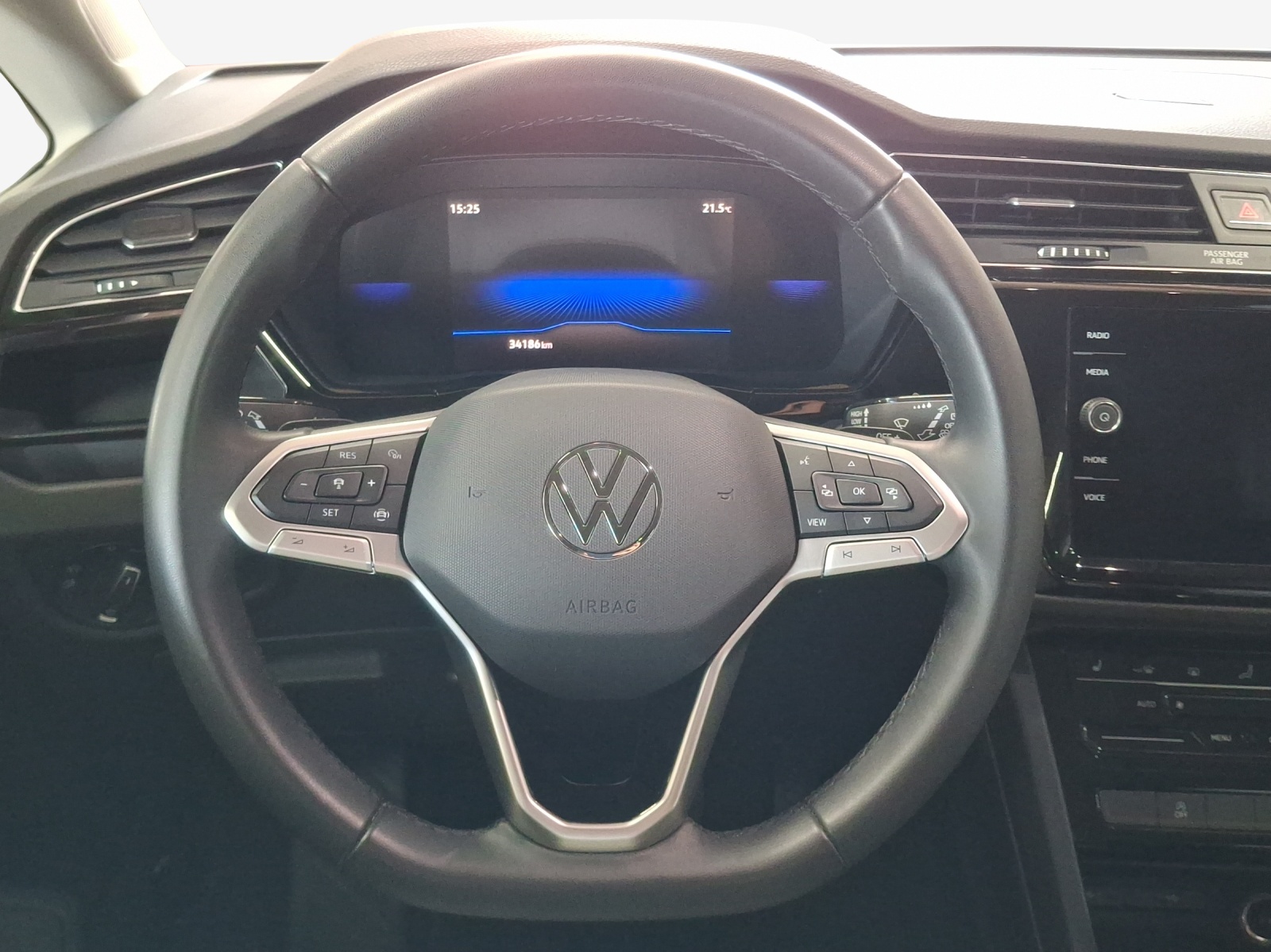 VW Touran 1.5 TSI EVO Comfortline DSG-image-9