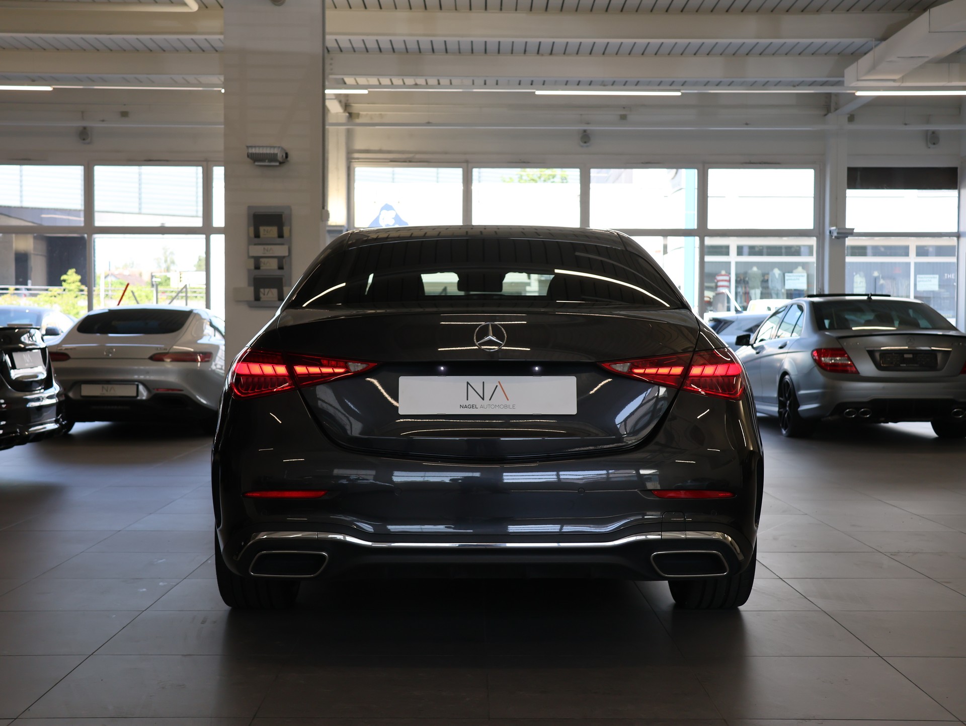 MERCEDES-BENZ C 180 AMG Line *Rückfahrkamera* *Sitzheizung*-image-3