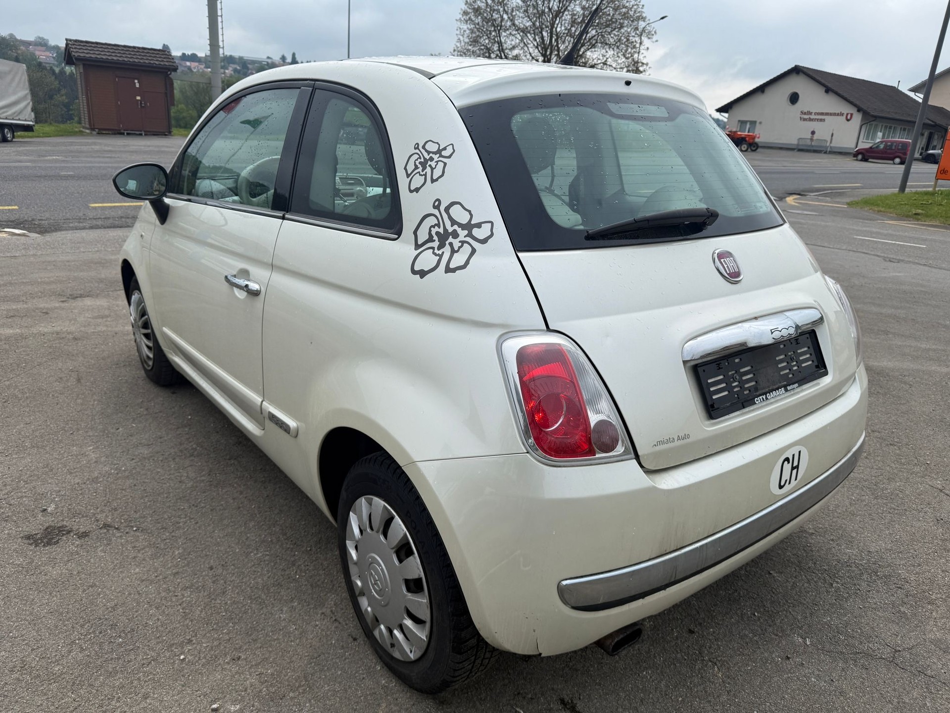 FIAT 500 1.2 Lounge-image-2