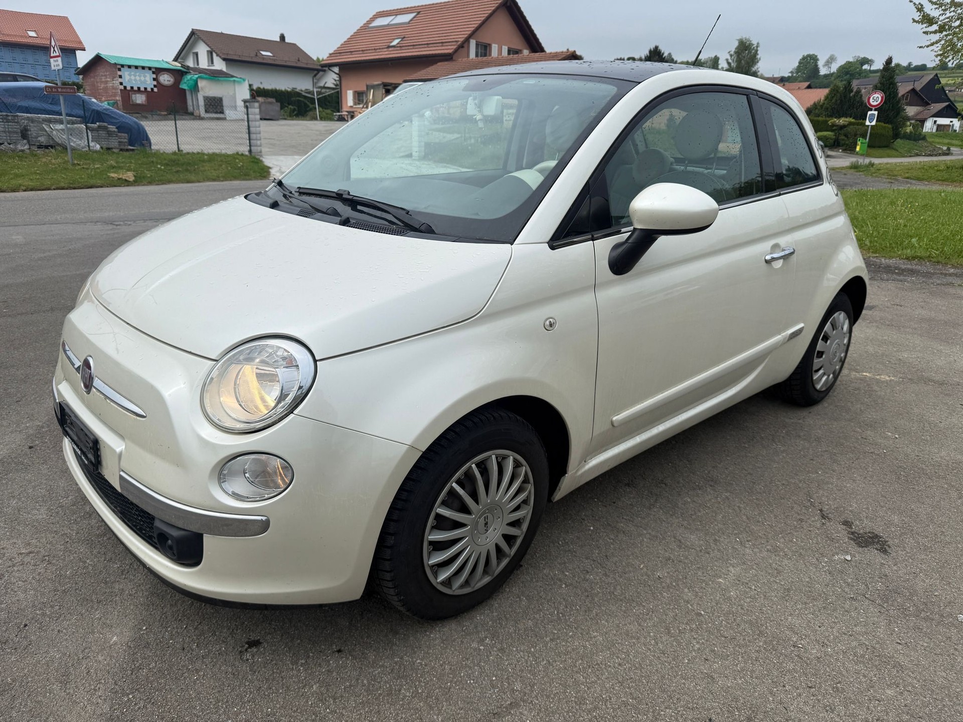 FIAT 500 1.2 Lounge-image-0