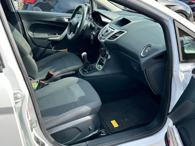 FORD Fiesta 1.4 16V Trend+-image-13