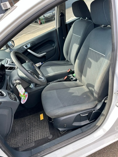 FORD Fiesta 1.4 16V Trend+-image-9
