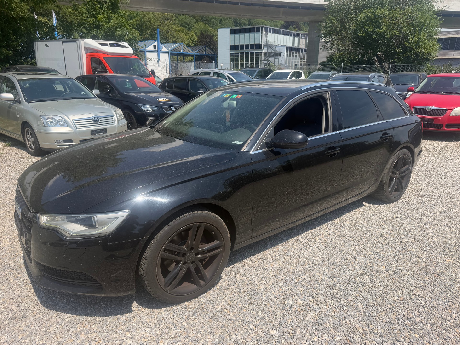 AUDI A6 Avant 2.0 TDI multitronic-image-1