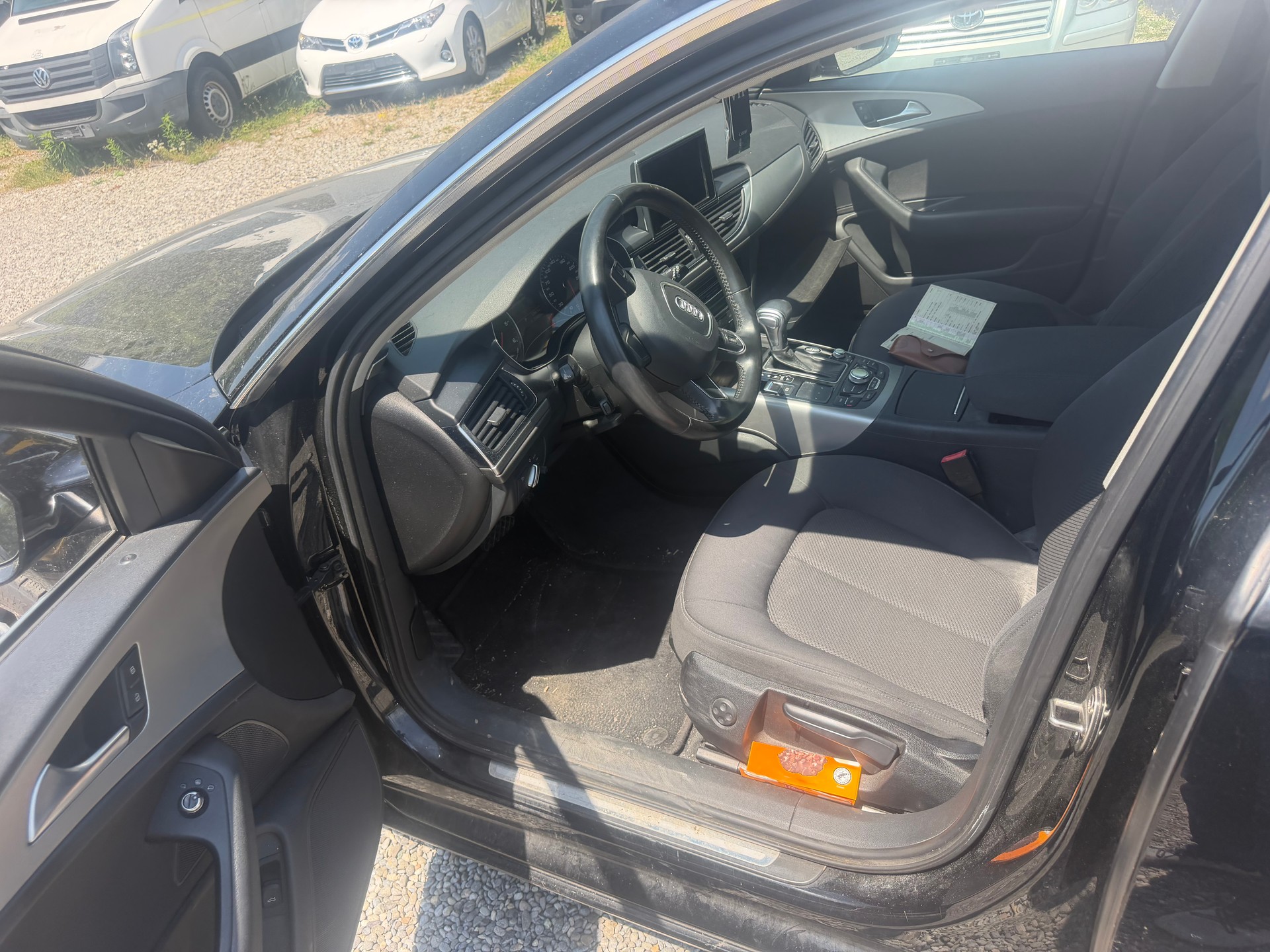 AUDI A6 Avant 2.0 TDI multitronic-image-5