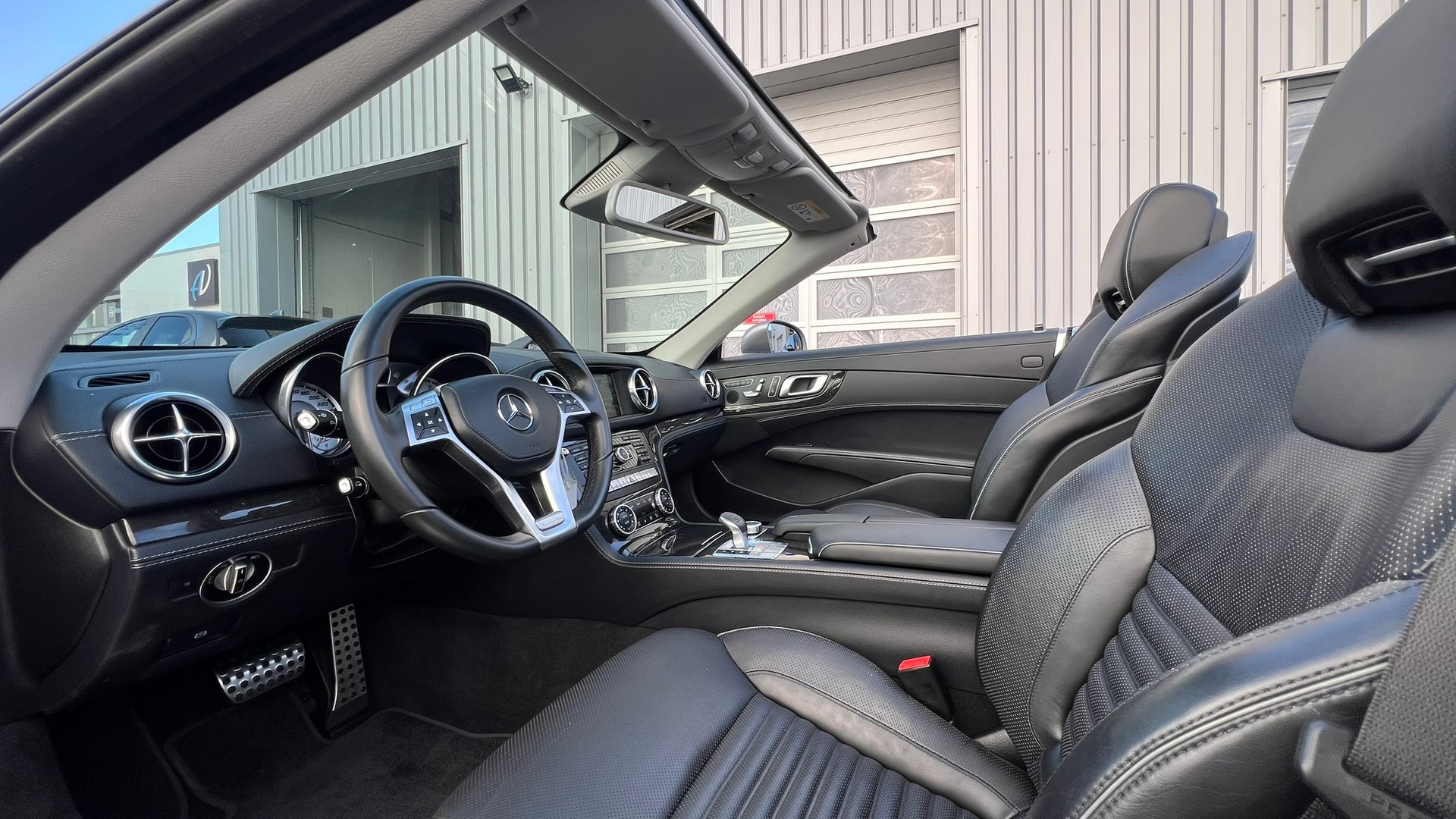 MERCEDES-BENZ SL 400 7G-TRONIC l 333 PS-image-21