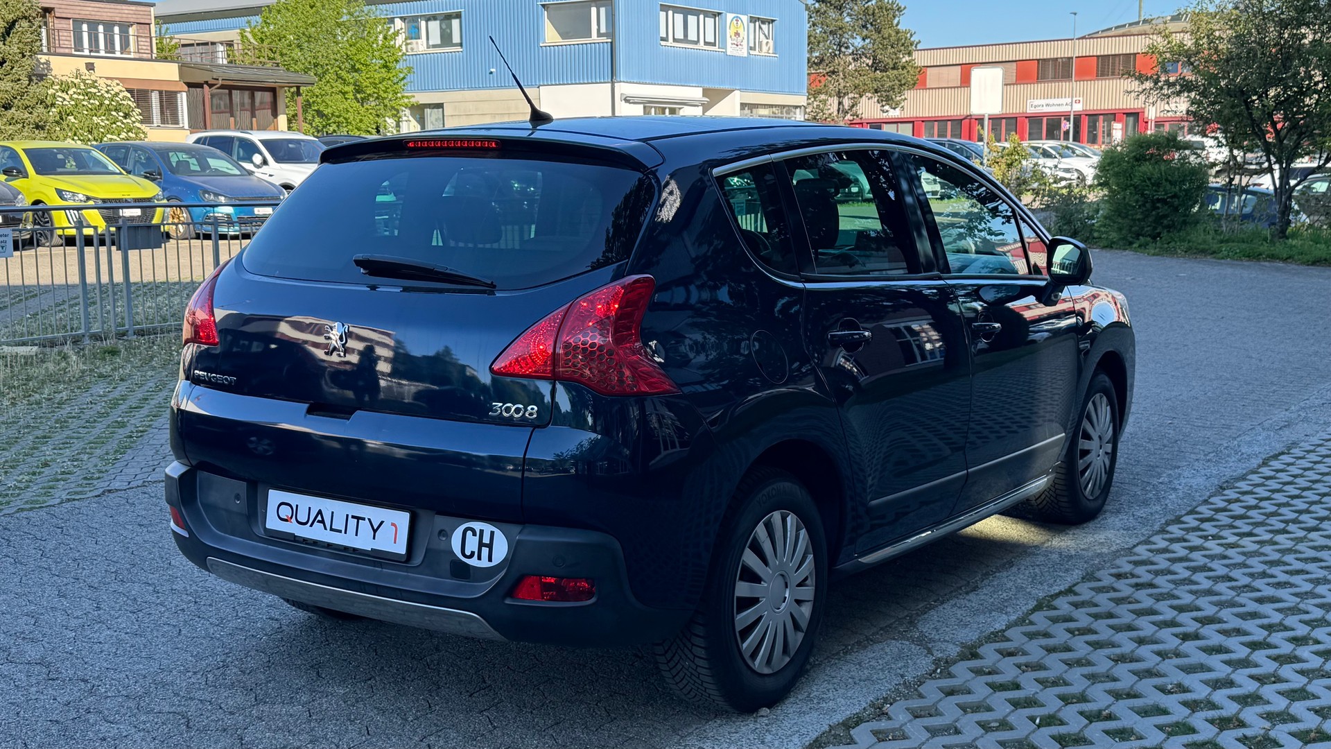 PEUGEOT 3008 1.6 HDI Sport Pack EGS6-image-3