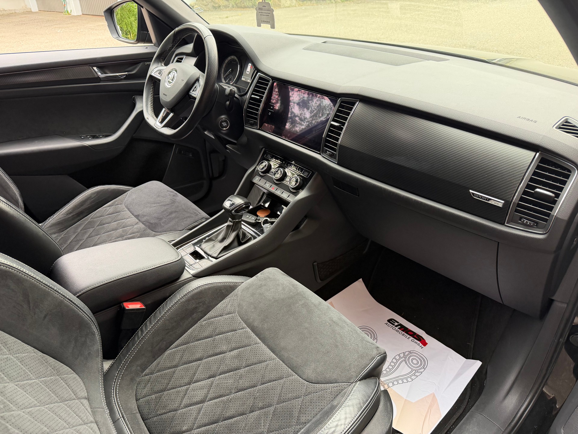 SKODA Kodiaq 2.0 TDI CR Sport Line 4x4 DSG * 7 Plätzer*-image-8