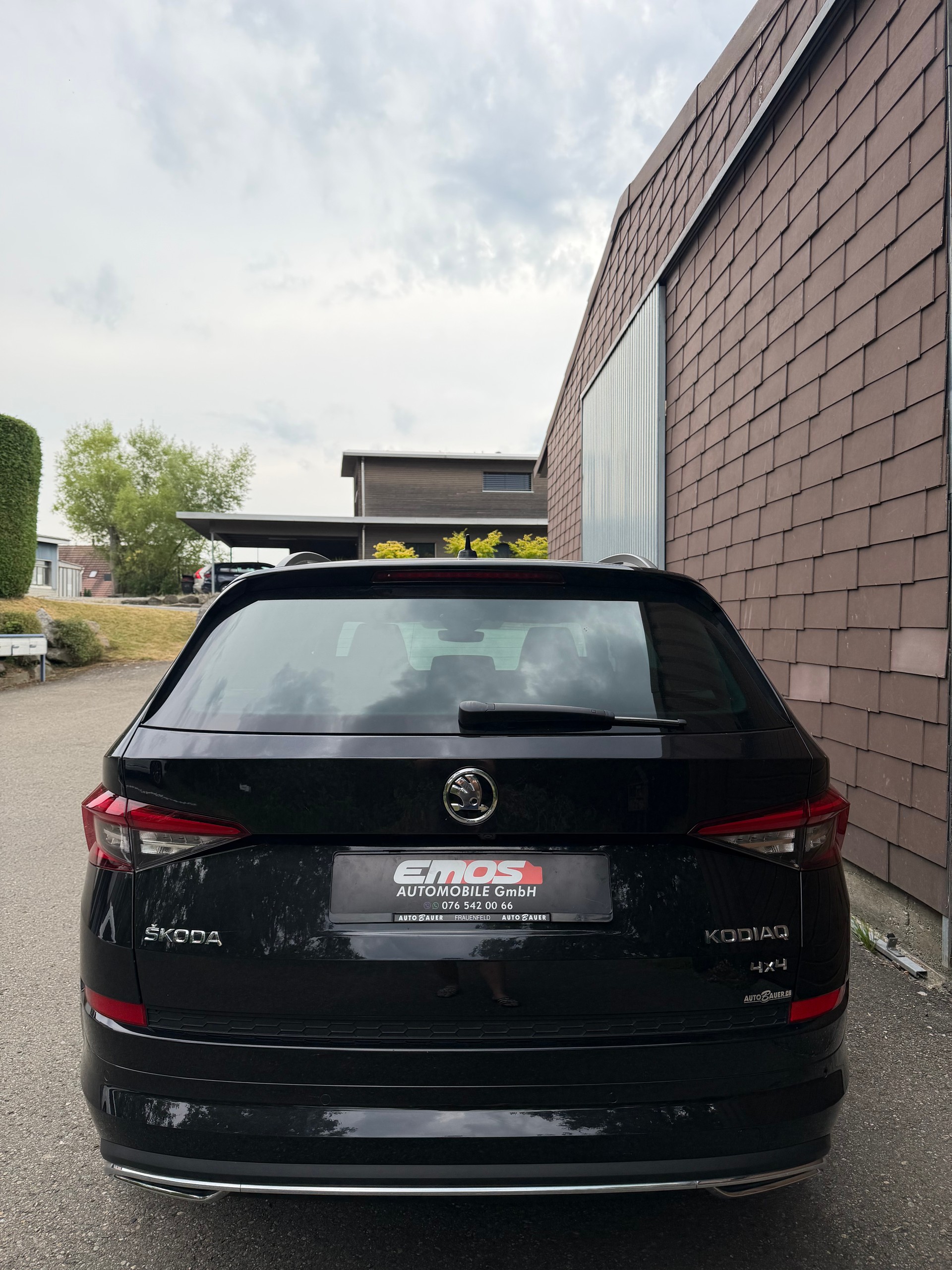 SKODA Kodiaq 2.0 TDI CR Sport Line 4x4 DSG * 7 Plätzer*-image-6