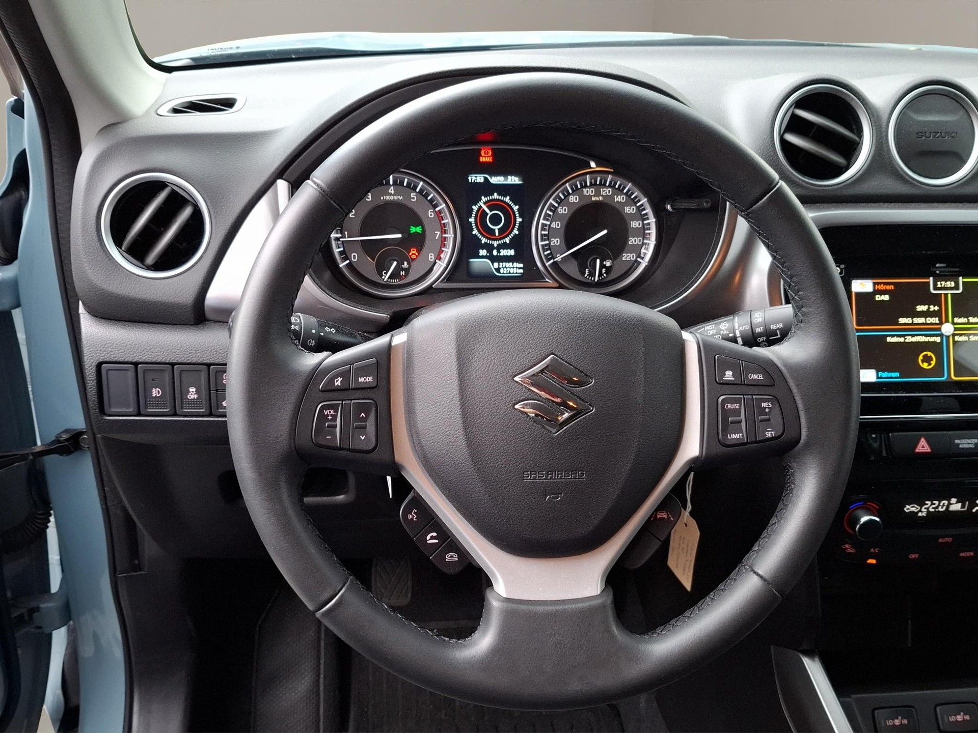 SUZUKI Vitara 1.4 T Compact+ Hybrid 4x4-image-6