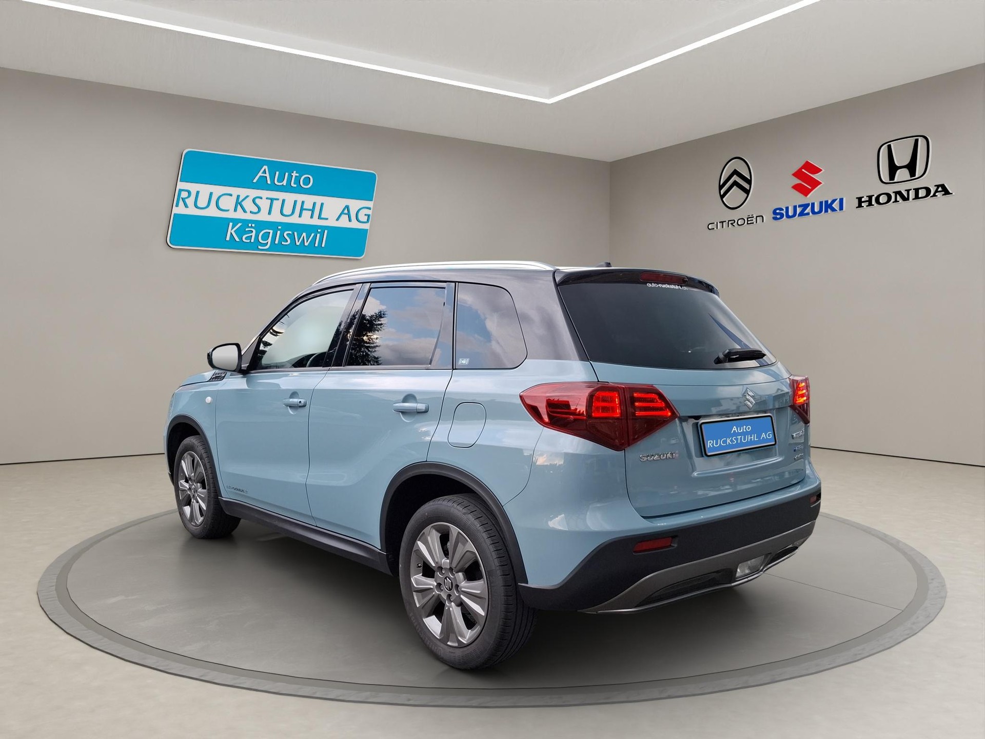 SUZUKI Vitara 1.4 T Compact+ Hybrid 4x4-image-4