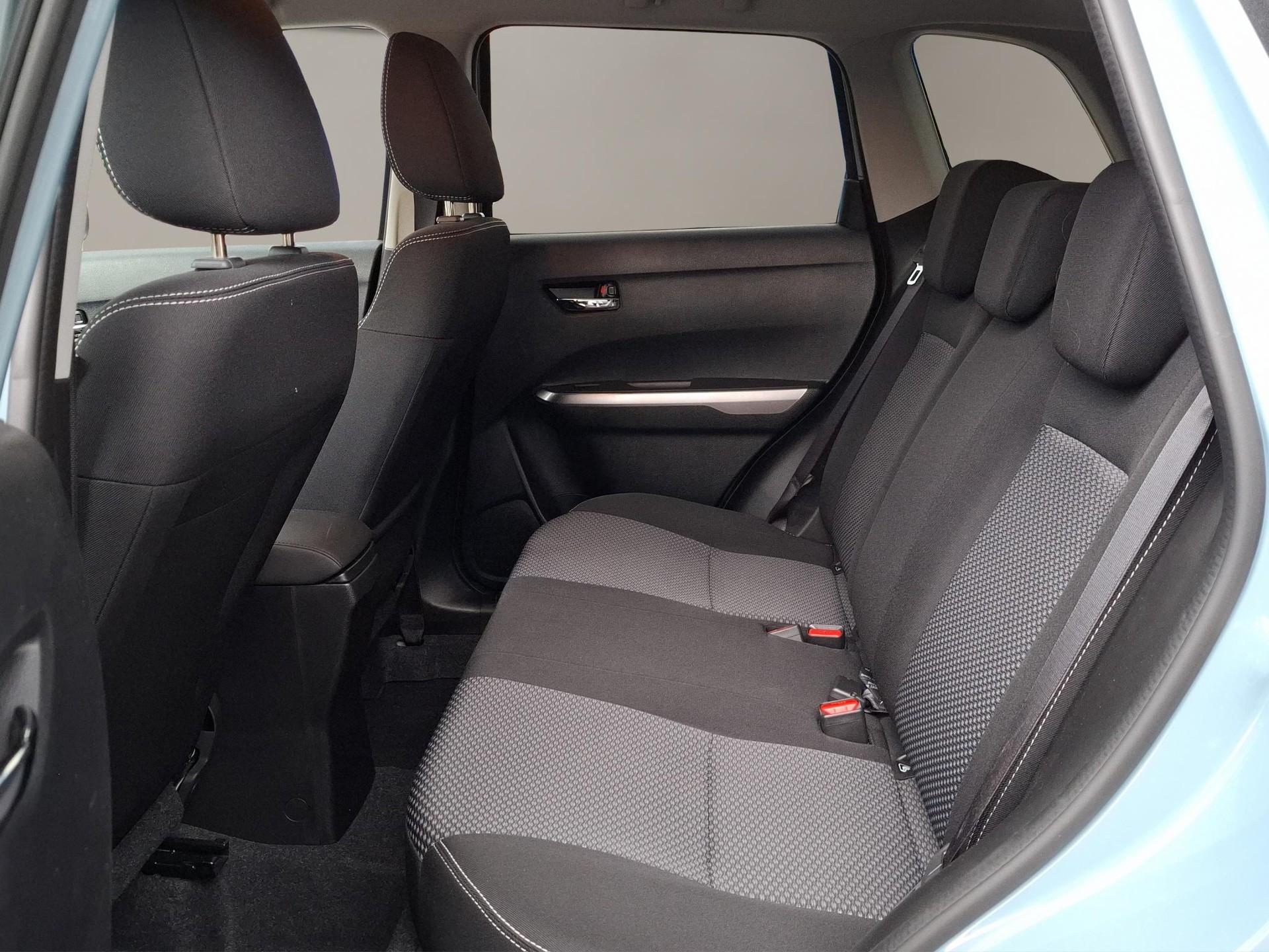 SUZUKI Vitara 1.4 T Compact+ Hybrid 4x4-image-10