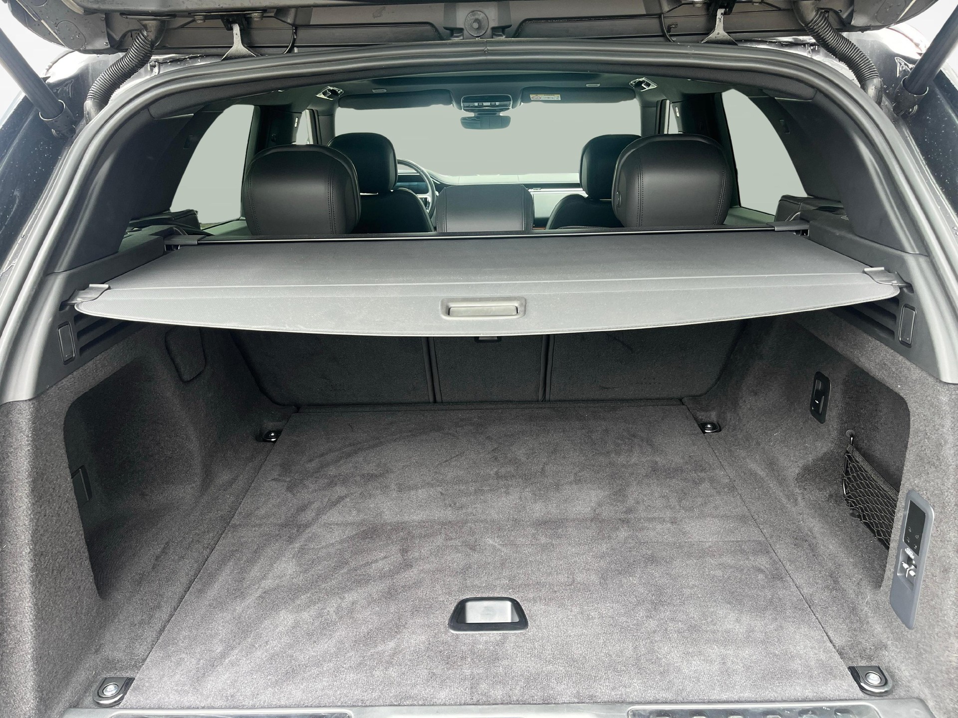 LAND ROVER Range Rover Sport 3.0 I6 300 SE Dynamic-image-11
