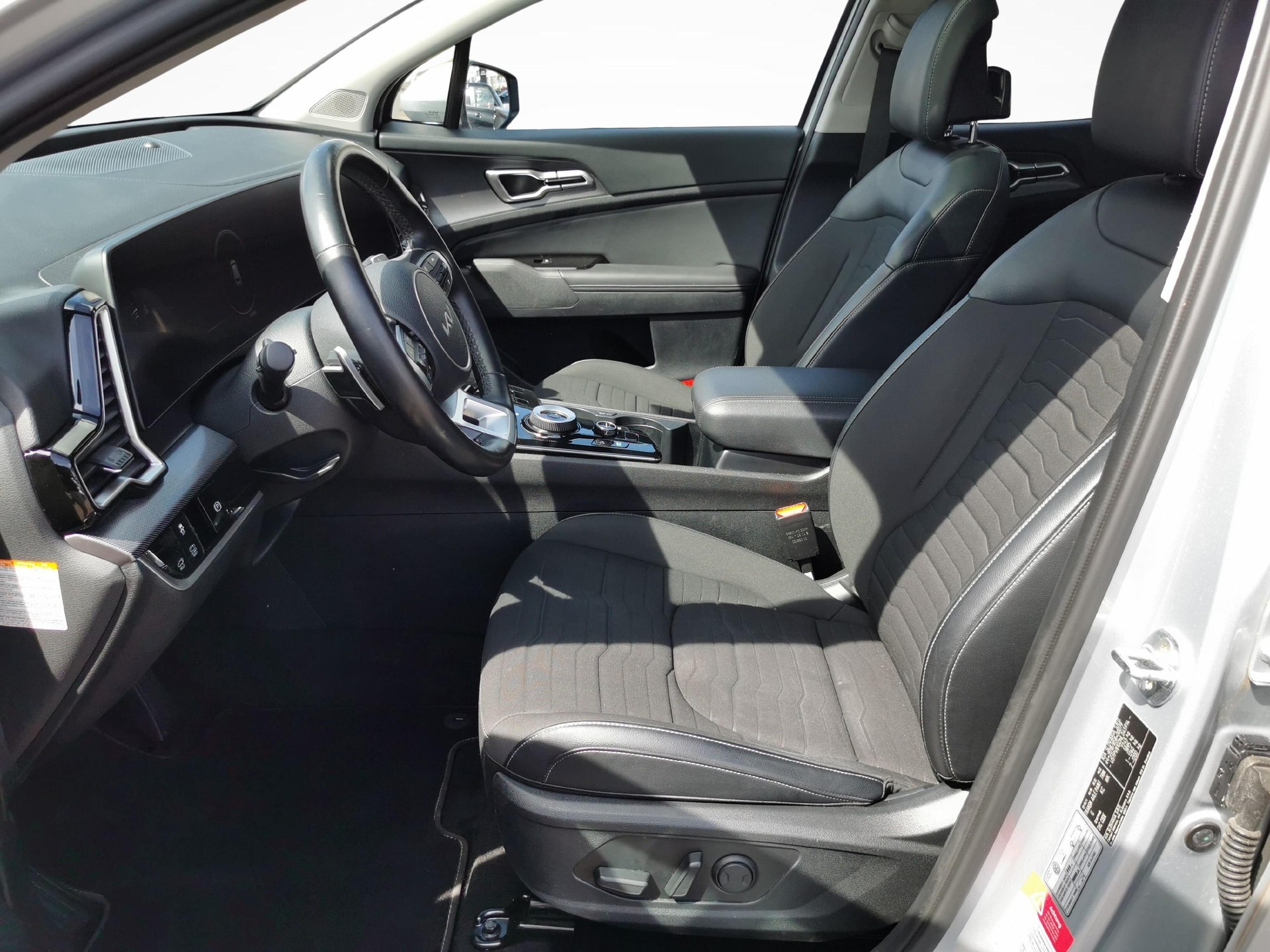 KIA Sportage 1.6 T-GDi Hybrid Style-image-1