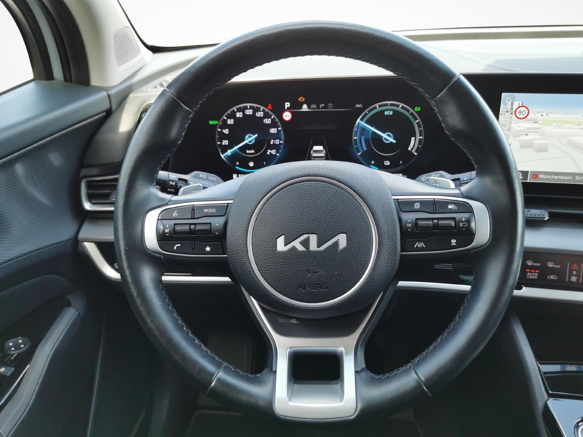 KIA Sportage 1.6 T-GDi Hybrid Style-image-4