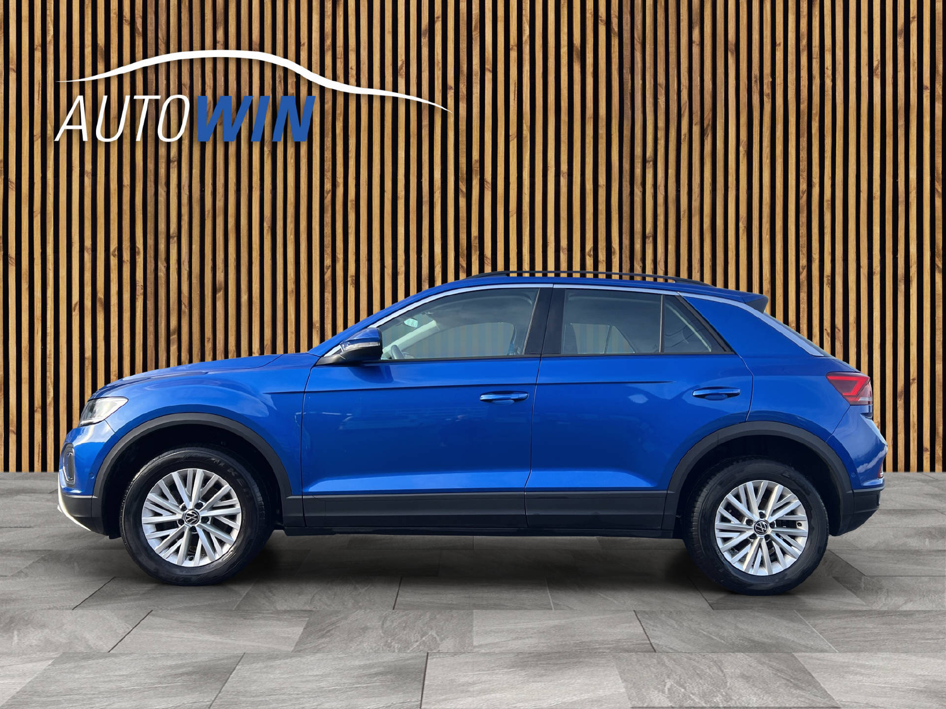 VW T-Roc 1.5 TSI Life DSG-image-2