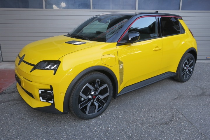 RENAULT R5 E-Tech Comfort Range 52 kWh Techno-image-0
