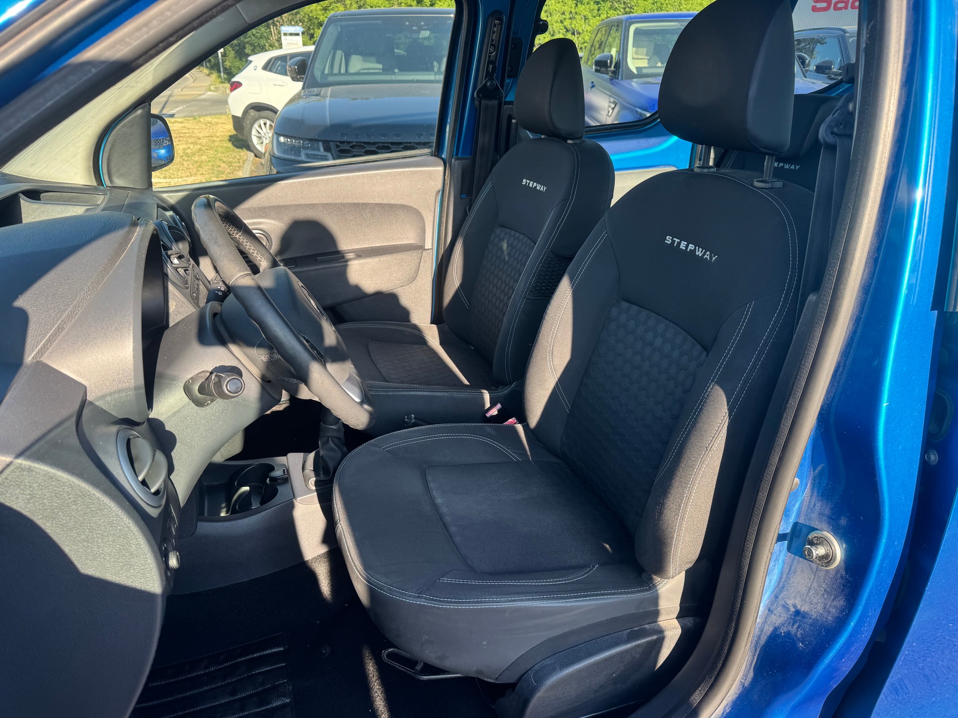 DACIA Dokker 1.2 T Stepway-image-13