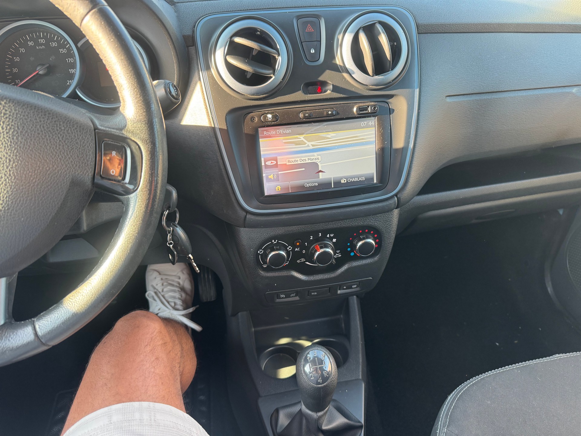 DACIA Dokker 1.2 T Stepway-image-21