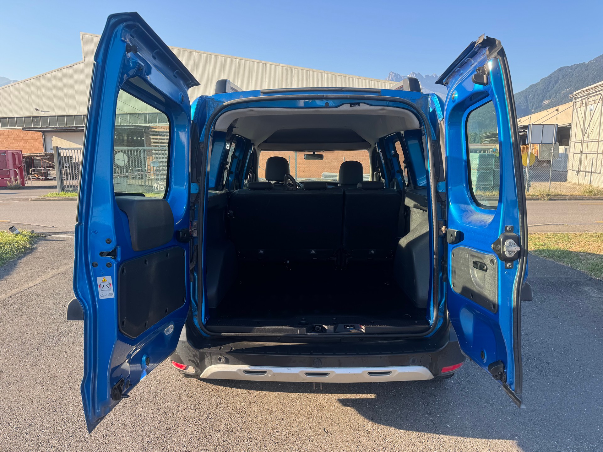 DACIA Dokker 1.2 T Stepway-image-8