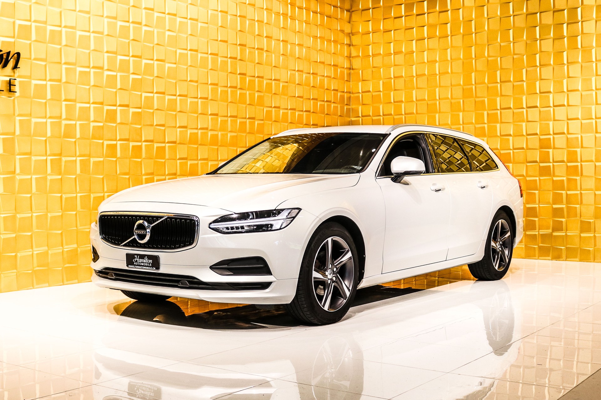 VOLVO V90 D3 Inscription Geartronic-image-3