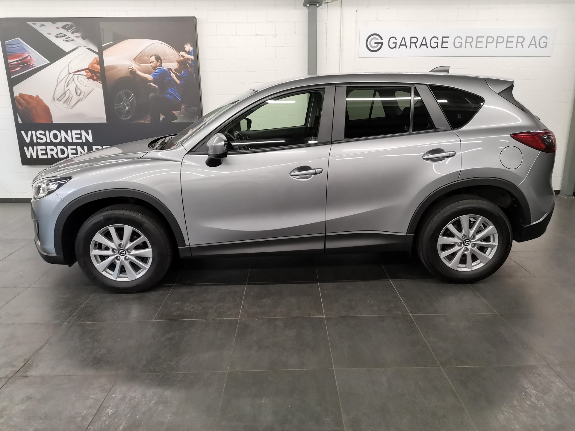 MAZDA CX-5 2.0 Ambition AWD-image-2