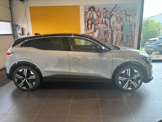 RENAULT Mégane E-TECH EV60 Iconic-image-1