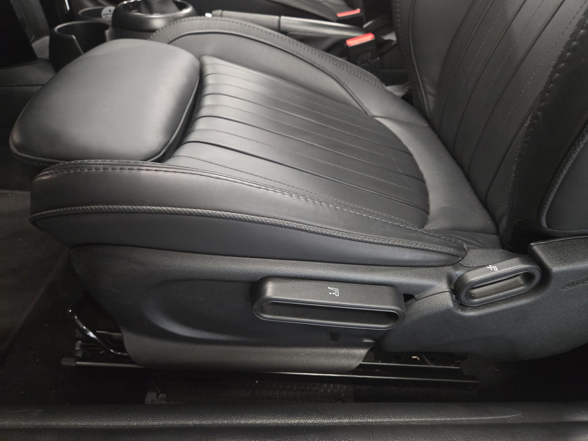 MINI Cooper S Cabriolet DKG-image-17