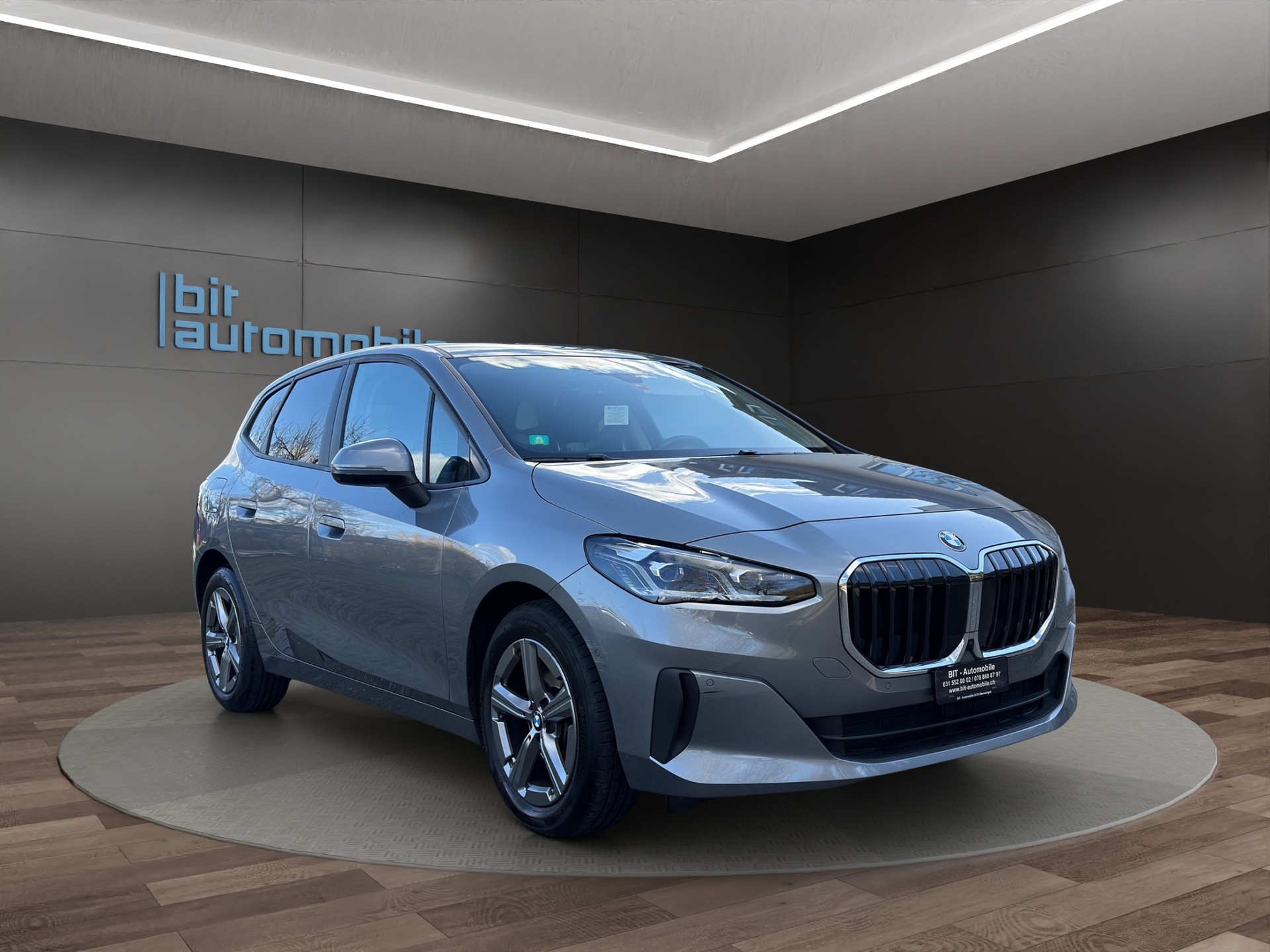 BMW 218i Active Tourer Luxury Line DKG-image-9