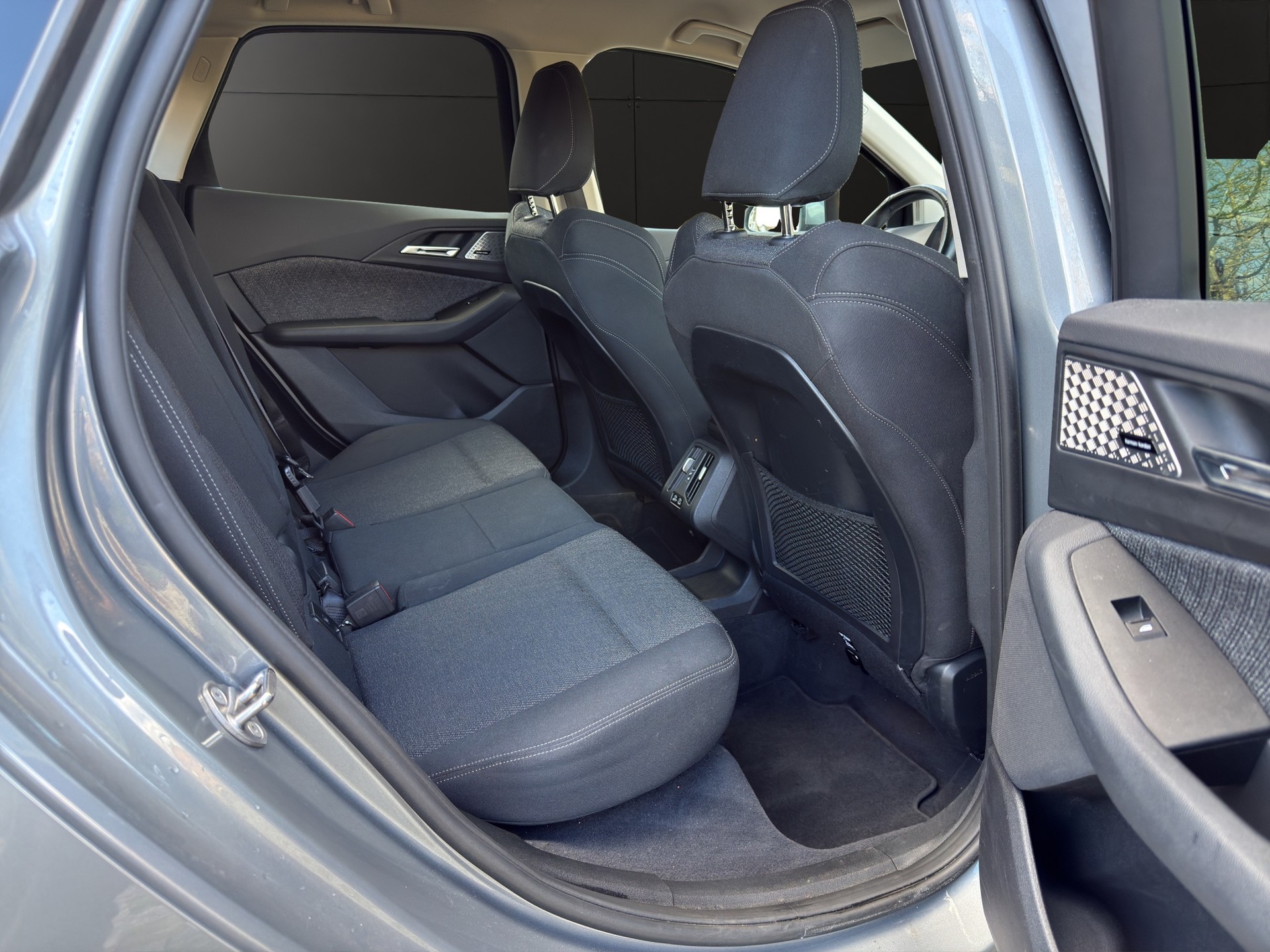 BMW 218i Active Tourer Luxury Line DKG-image-13