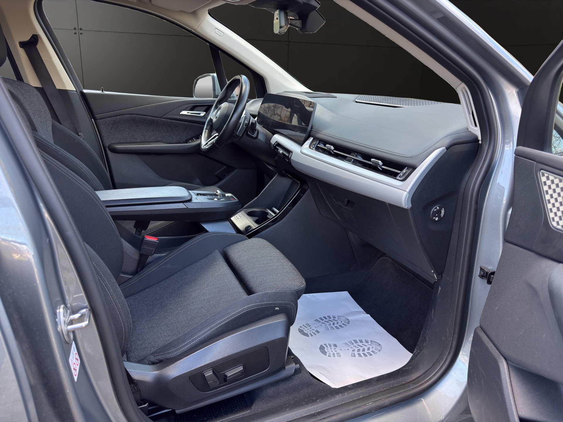 BMW 218i Active Tourer Luxury Line DKG-image-12