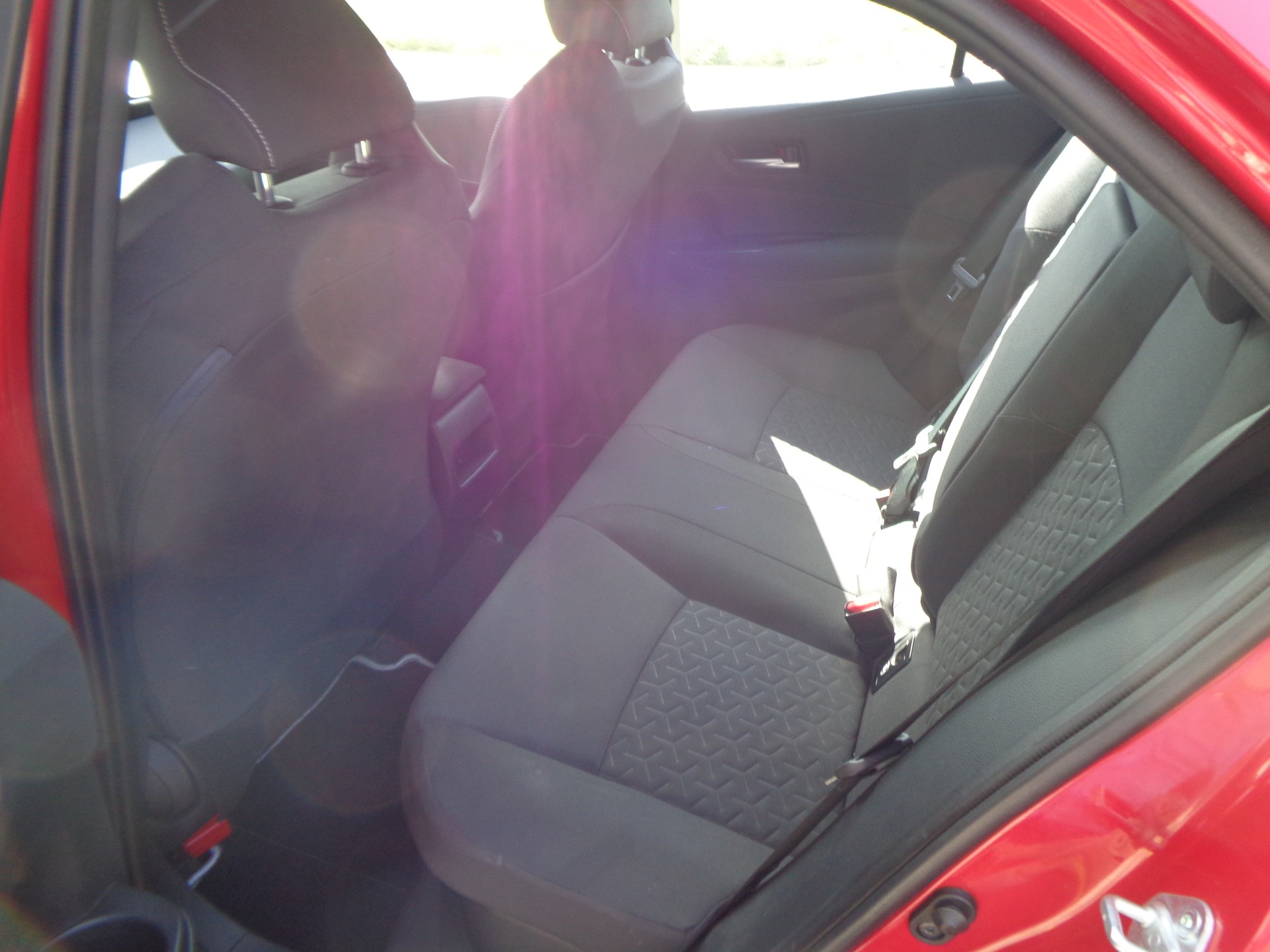 TOYOTA Corolla Comfort HSD-image-5