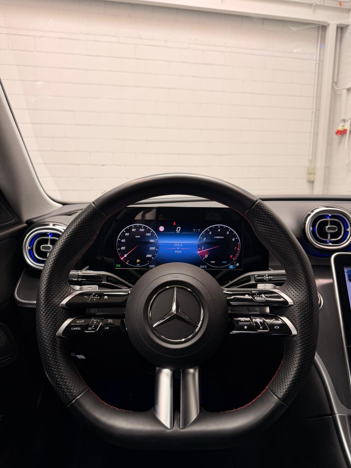 MERCEDES-BENZ C 300 4Matic AMG (C63 AMG Bodykit) Limited Grey Performance Garantie & Gratisservice-image-10
