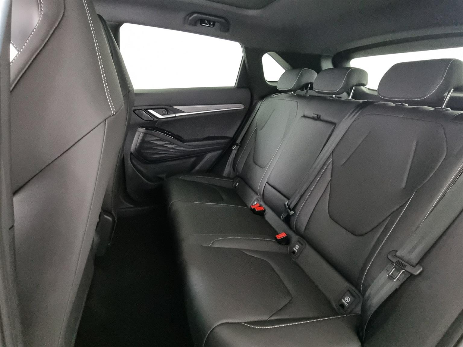 JAC JS6 PHEV-image-6