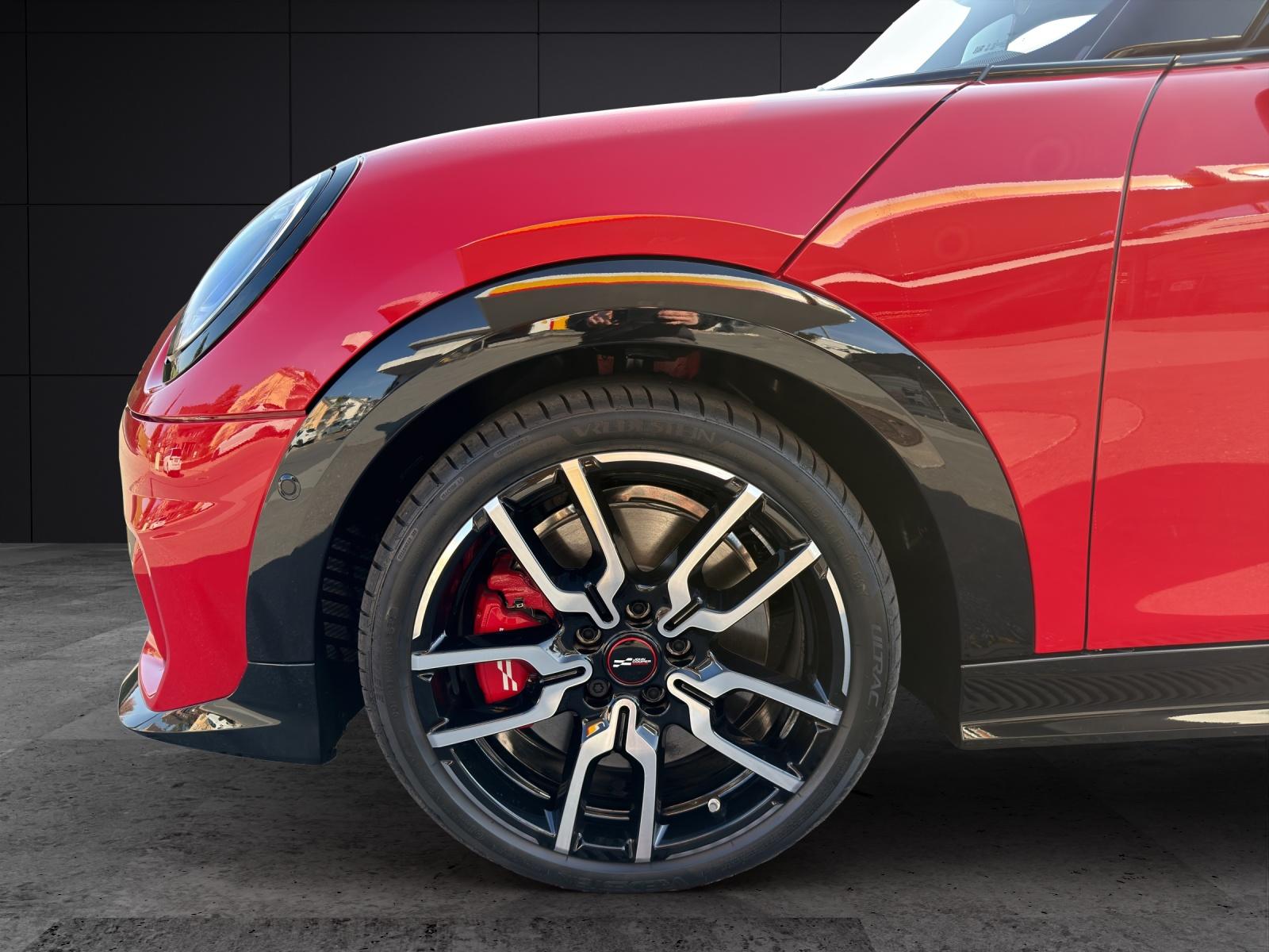 MINI F66 2.0i John Cooper Works-image-4